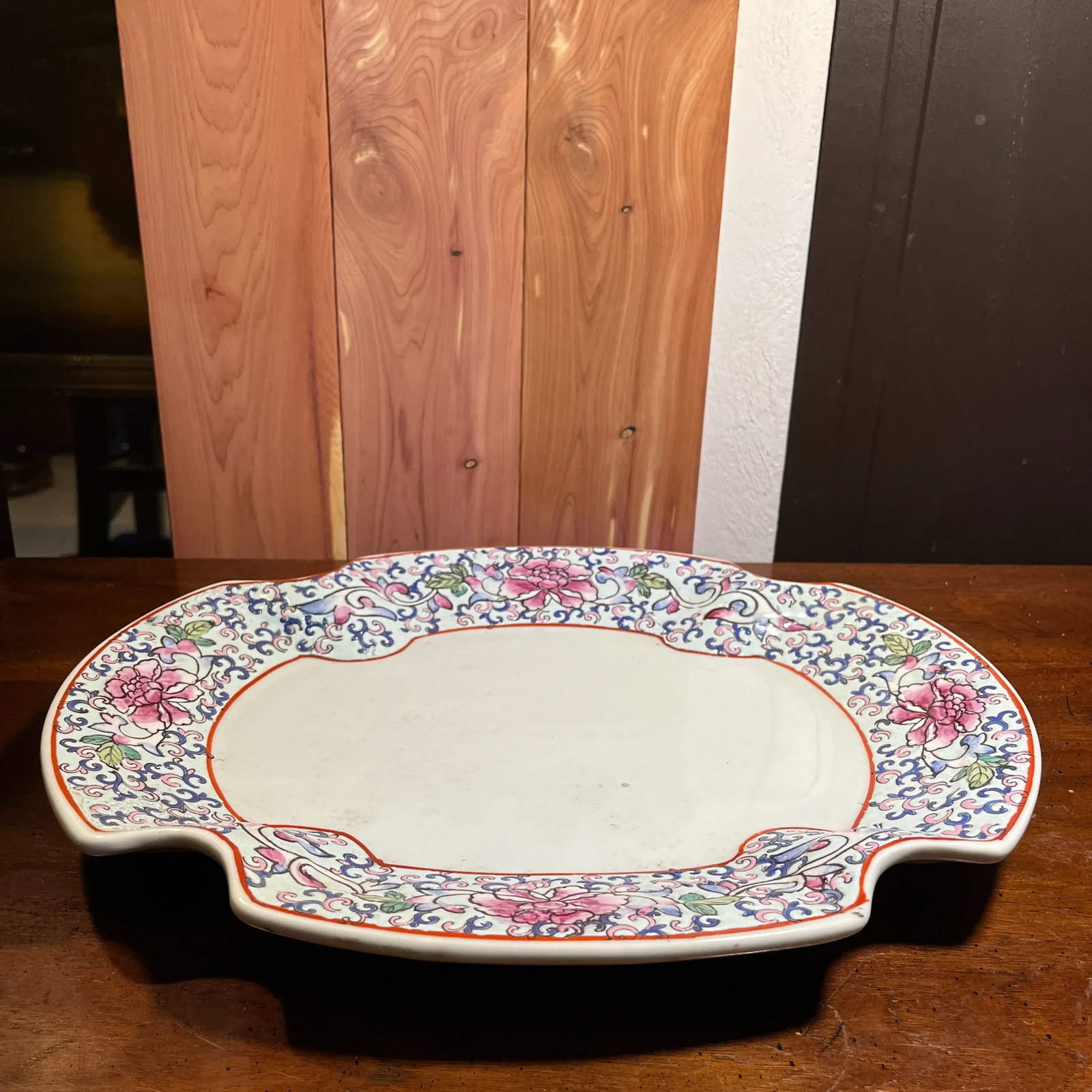 Early 20th Century Chinese Famille Rose Enameled Porcelain Dish - 2