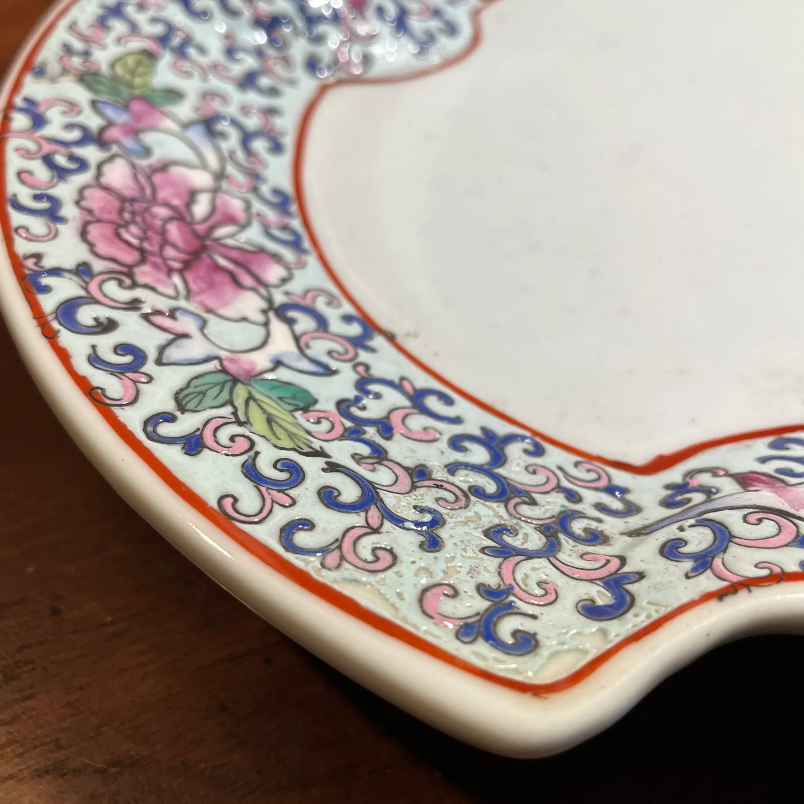 Early 20th Century Chinese Famille Rose Enameled Porcelain Dish - 7