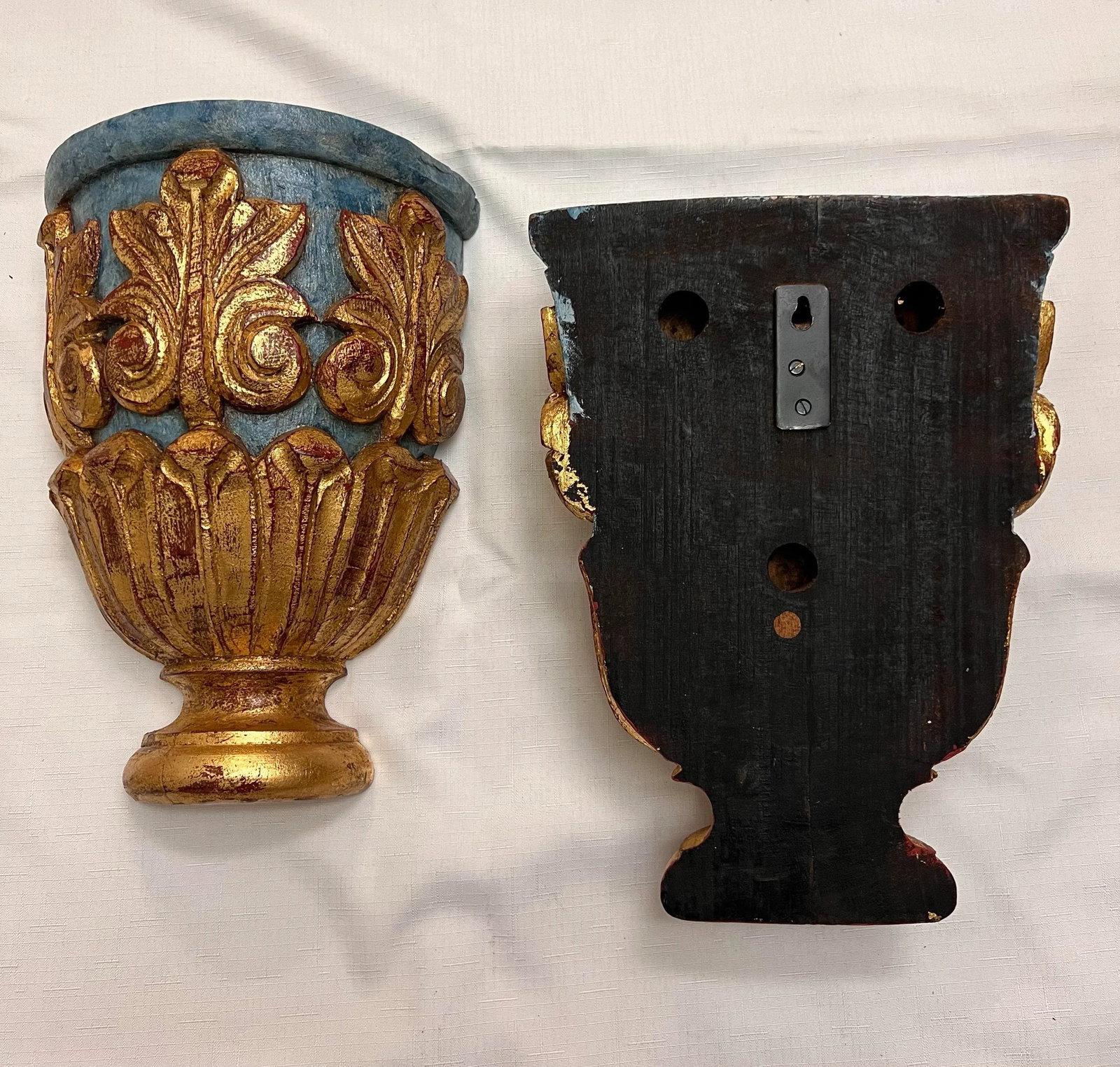 Vintage Italianate Style Parcel Hand Gilt Wood and Faux Marble Wall Brackets Newly Painted - A Pair - 8