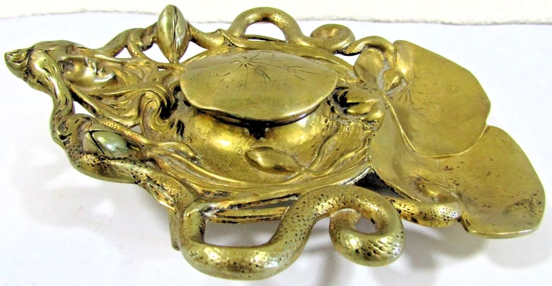 Antique Art Nouveau Bronze Inkwell Signed Geschutzt Woman, Snakes and Lily Pads - 6