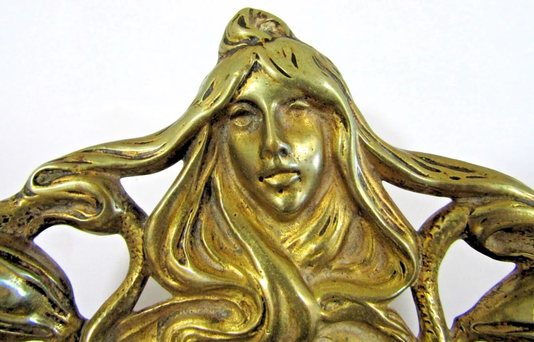 Antique Art Nouveau Bronze Inkwell Signed Geschutzt Woman, Snakes and Lily Pads - 7
