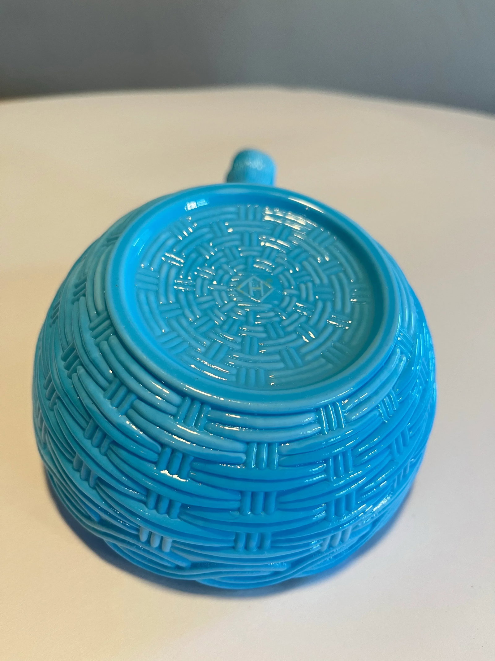 Vintage Heisey Bird on Nest-Light Blue Milk Glass Candy Dish - 5