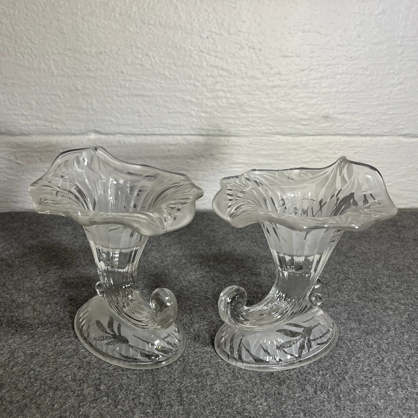 Early 20th Century San Toy Cornucopia CandleHolders by Fenton - 4