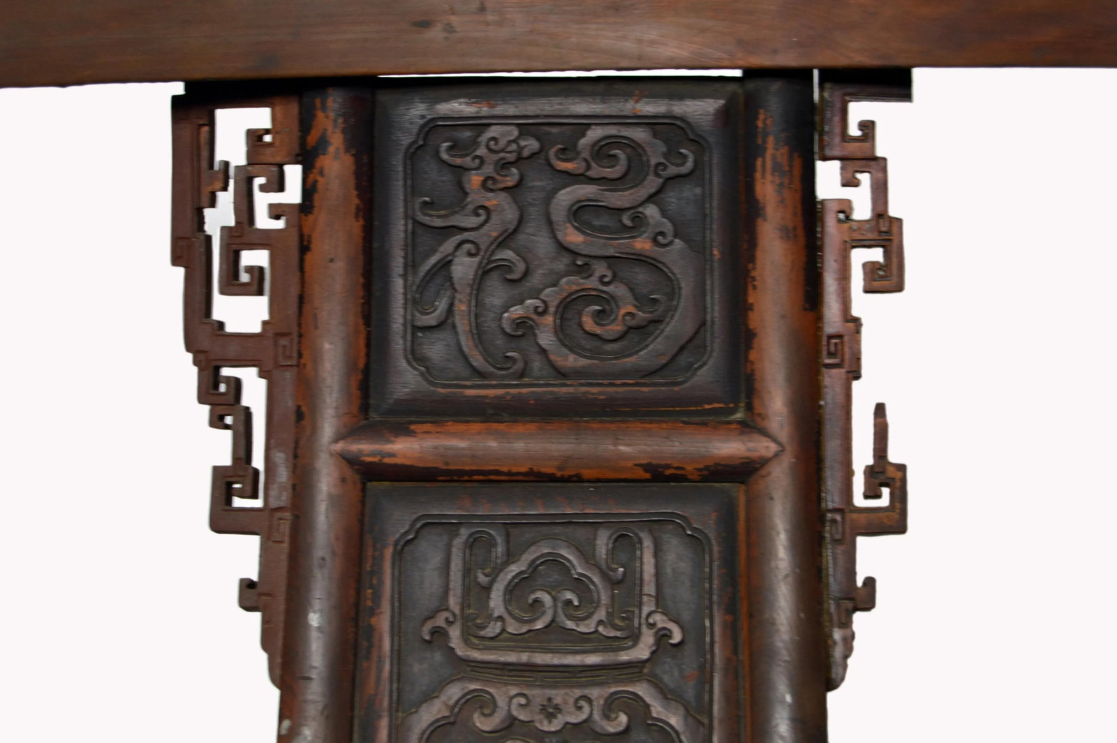 Chinese Yumu Official's Chair With Hand-Carved Splat and Fretwork - 3