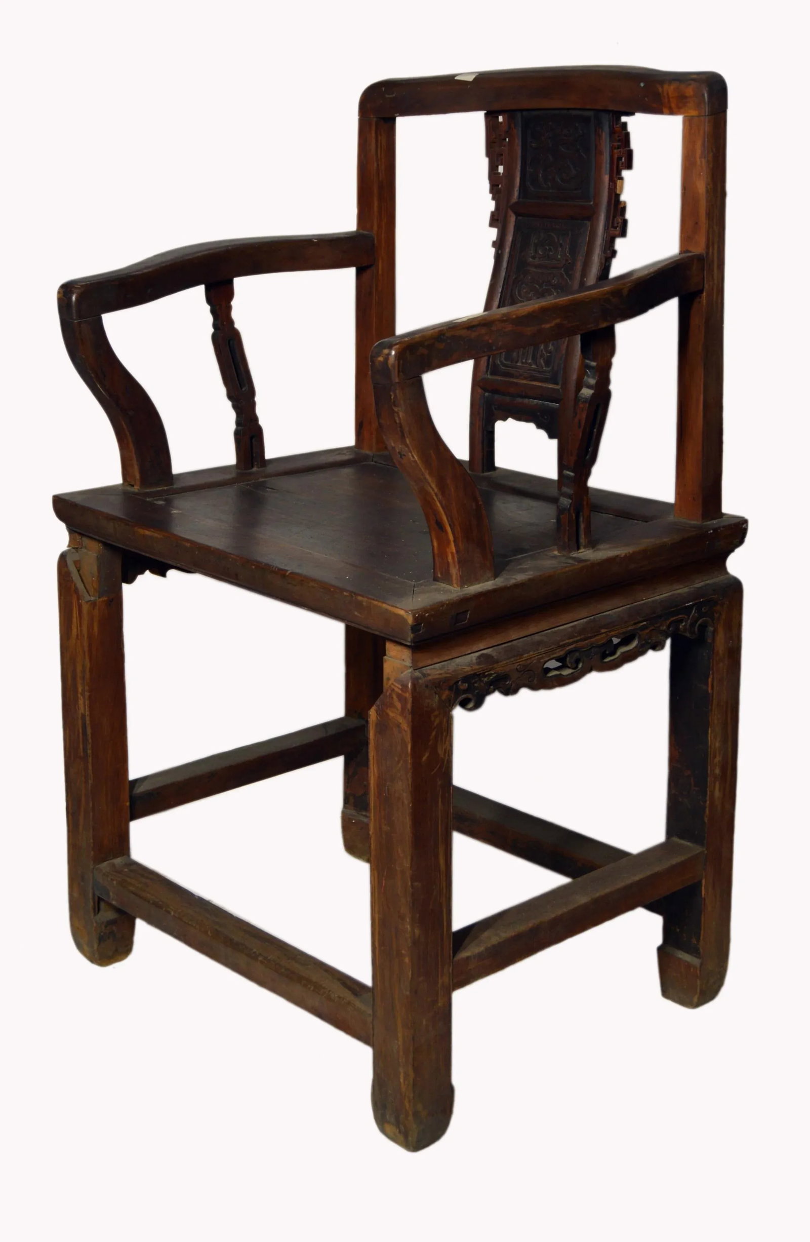 Chinese Yumu Official's Chair With Hand-Carved Splat and Fretwork - 7