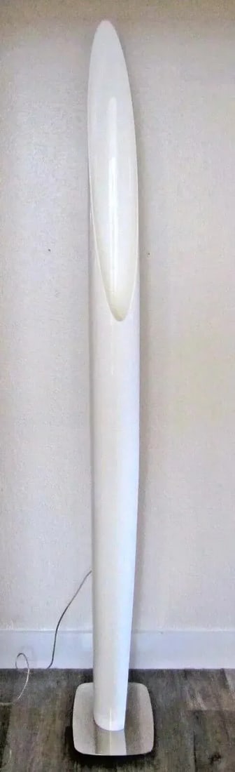 White Shakti Floor Lamp Designed by Marzio Rusconi Clerici Kundalini - 5