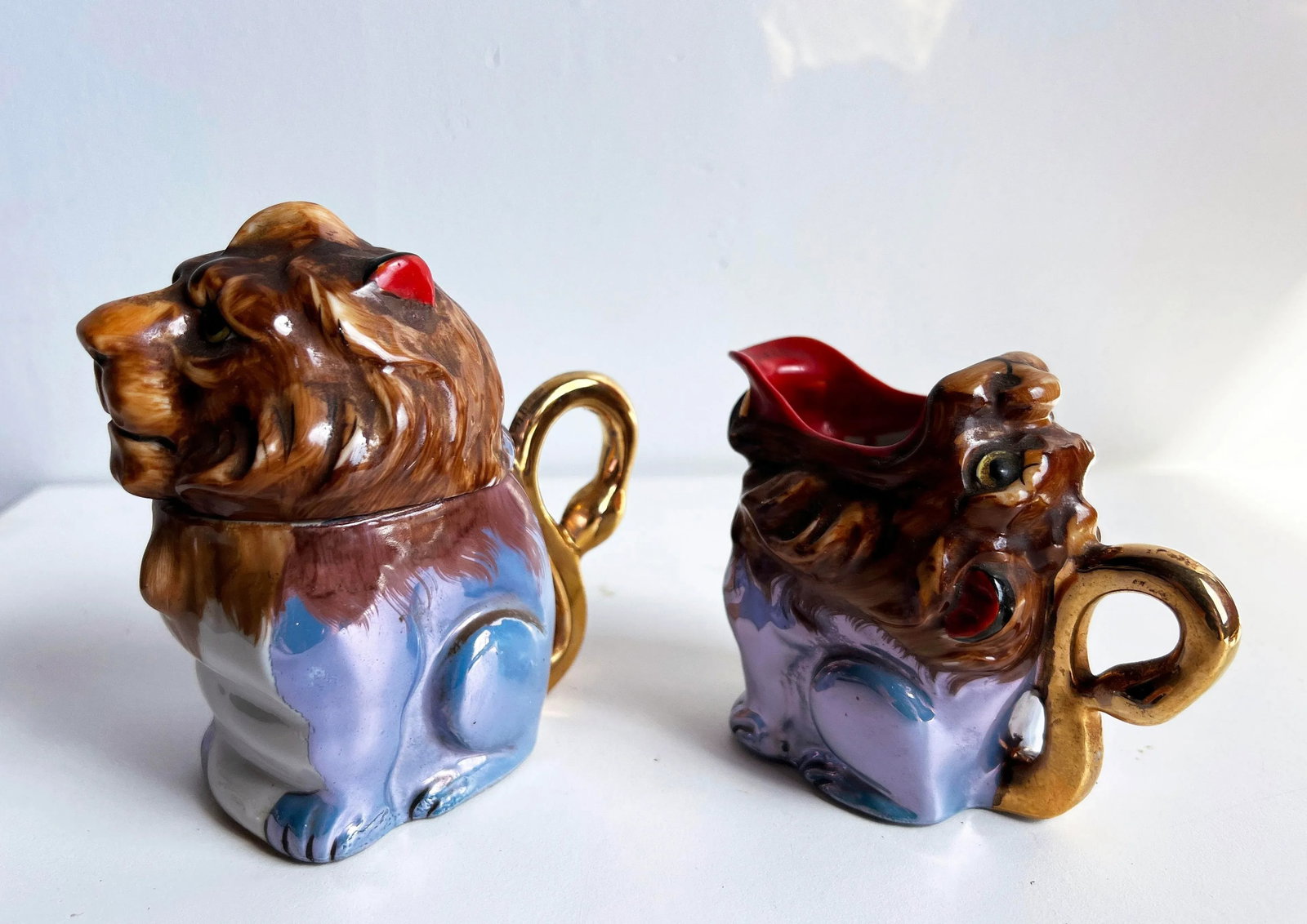 Vintage 1940's Japanese Lusterware Porcelain Lion Creamer and Sugar Set - A Pair - 5