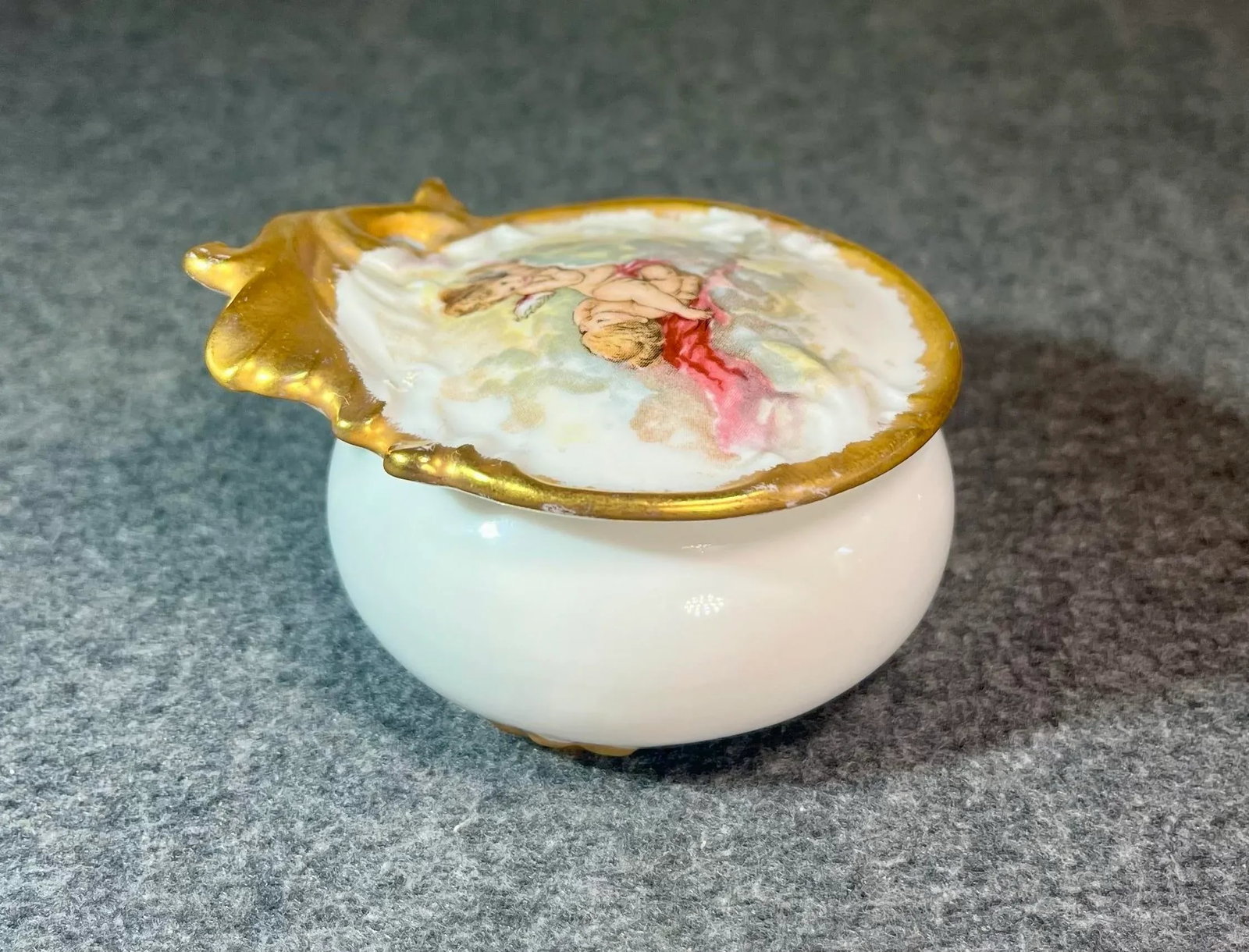 Antique Porcelain Pill/Trinket Box - 5