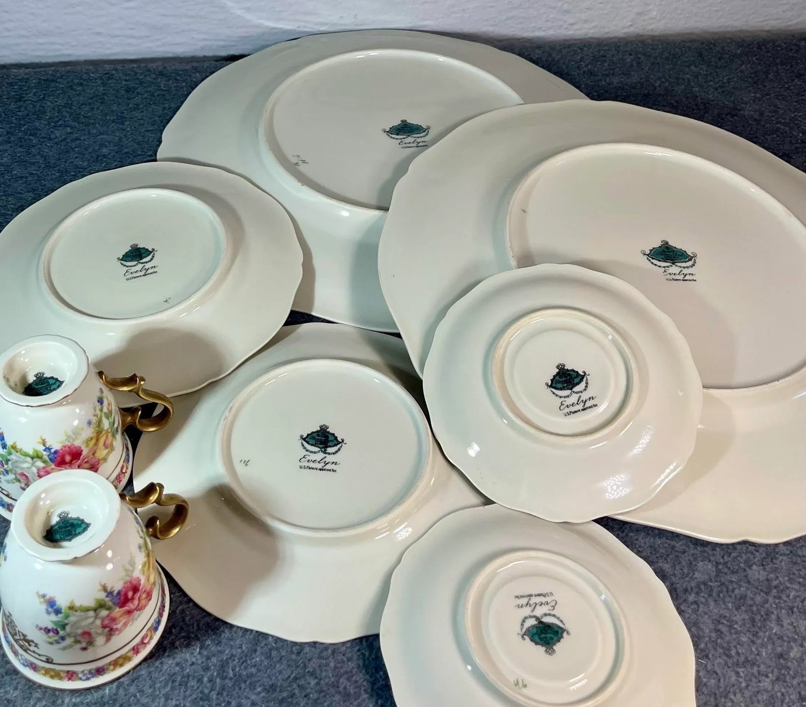 Mid 20th Century Rosenthal Bavaria Evelyn Demitasse Cup & Plate Set- 8 Pieces - 10