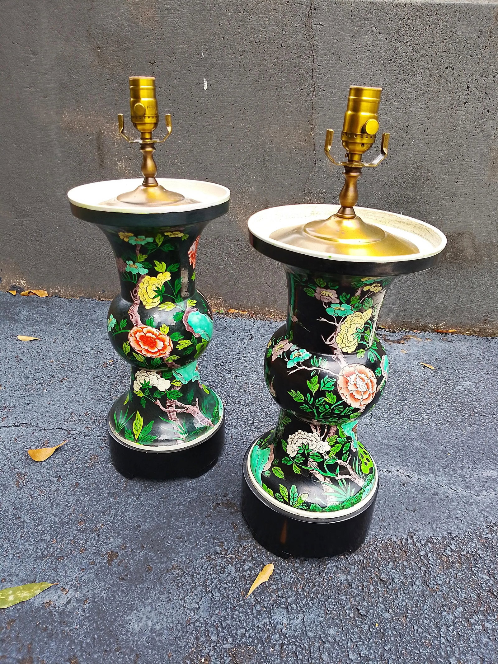 Pair of Vintage Chinese Cloisonne Vase Lamps - 7