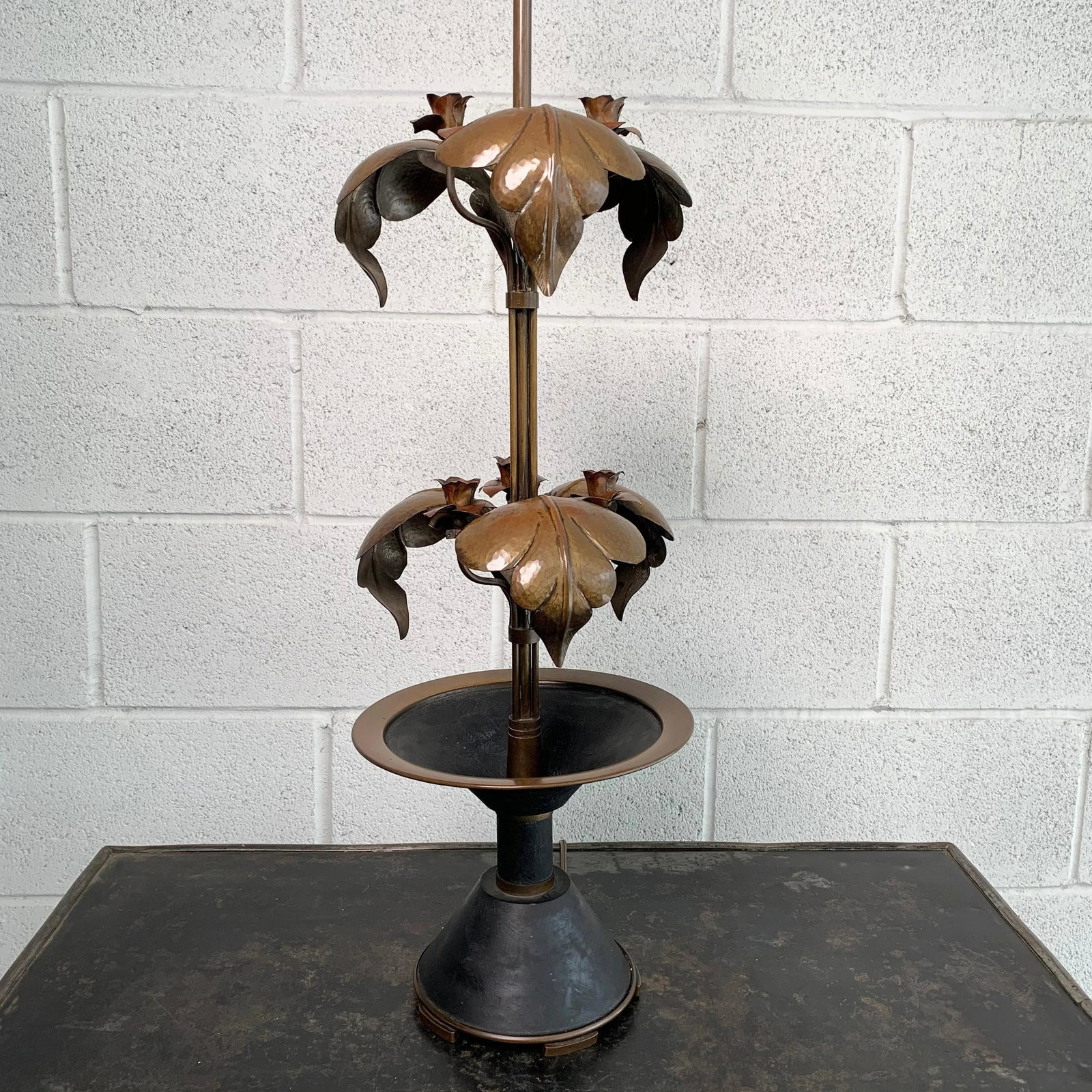 Early 20th Century Arts & Crafts Brass Rose Stem Table Lamp - 3