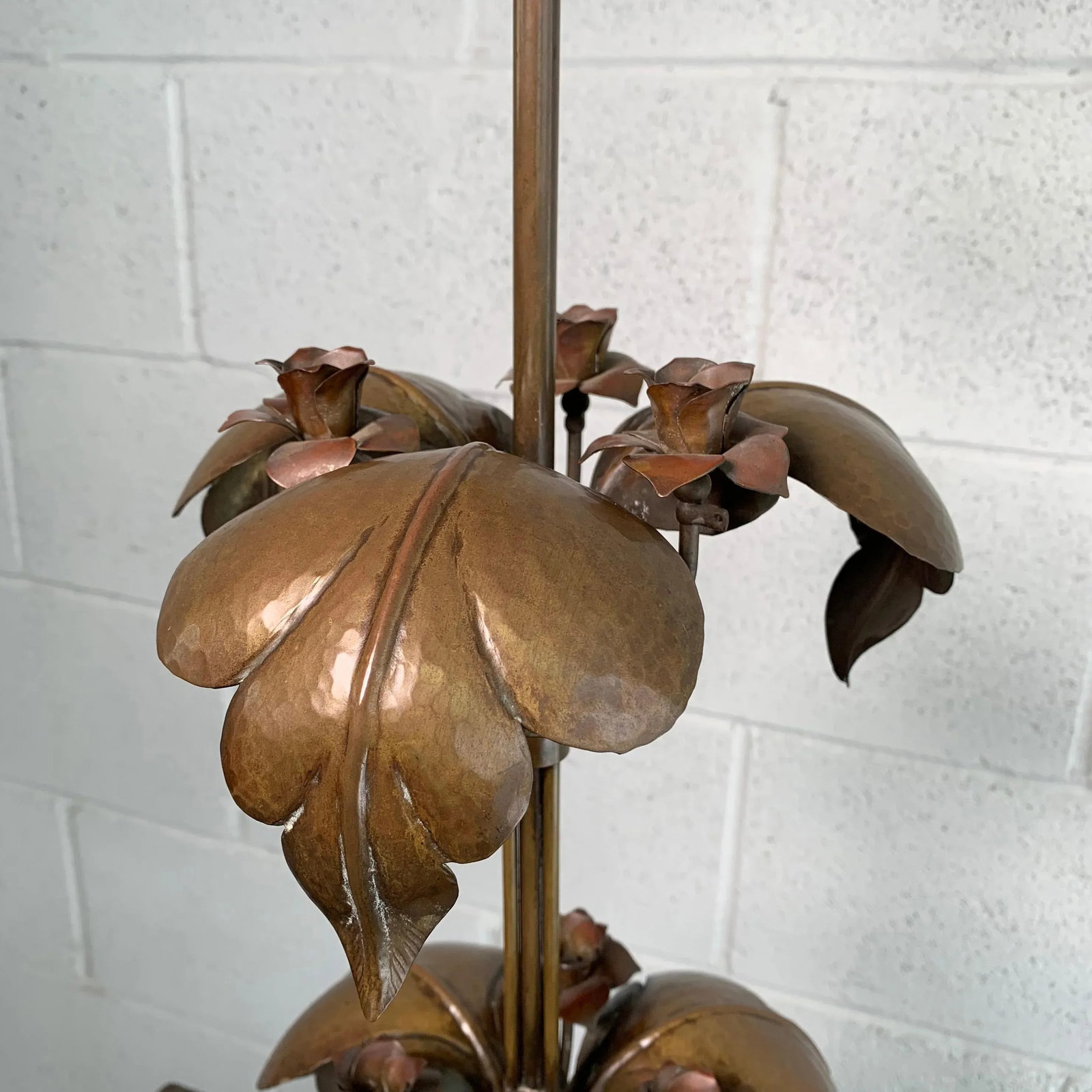 Early 20th Century Arts & Crafts Brass Rose Stem Table Lamp - 8