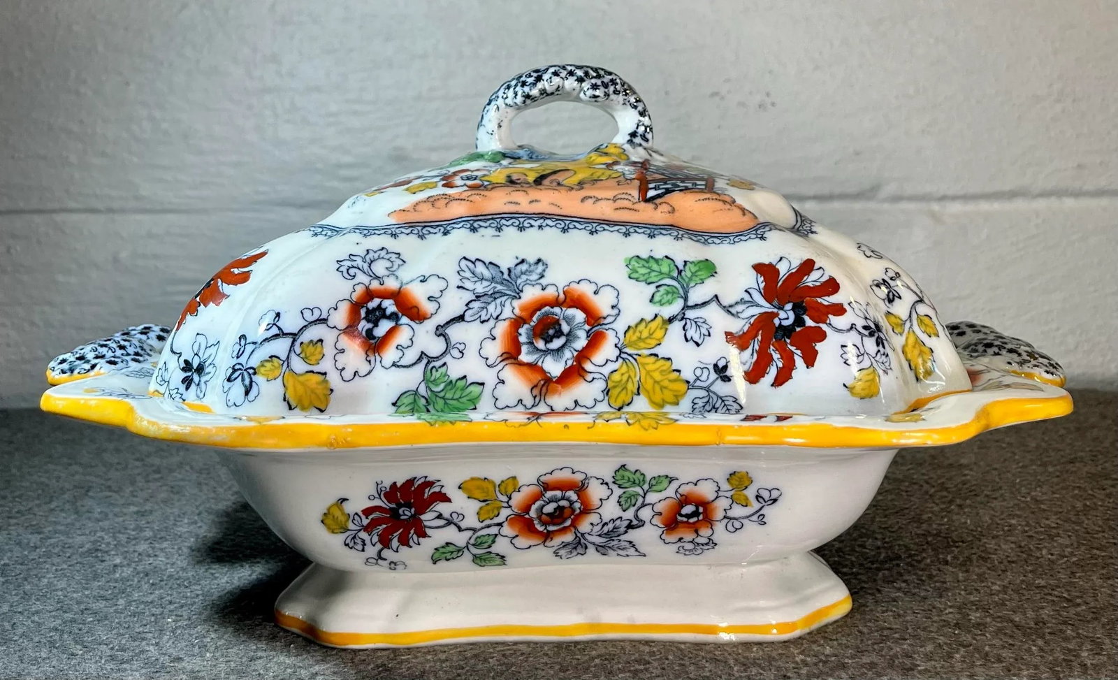 Early 20th Century Ashworth Bros Hanley Rectangular Covered Vegetable Server - 3