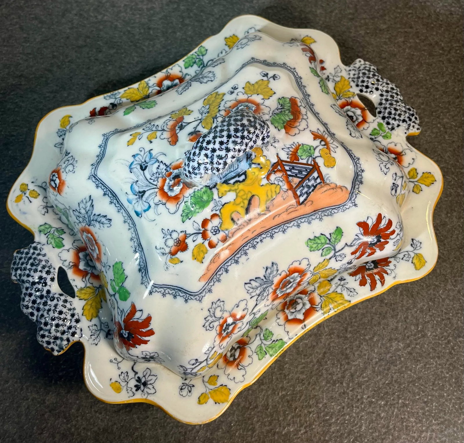 Early 20th Century Ashworth Bros Hanley Rectangular Covered Vegetable Server - 7