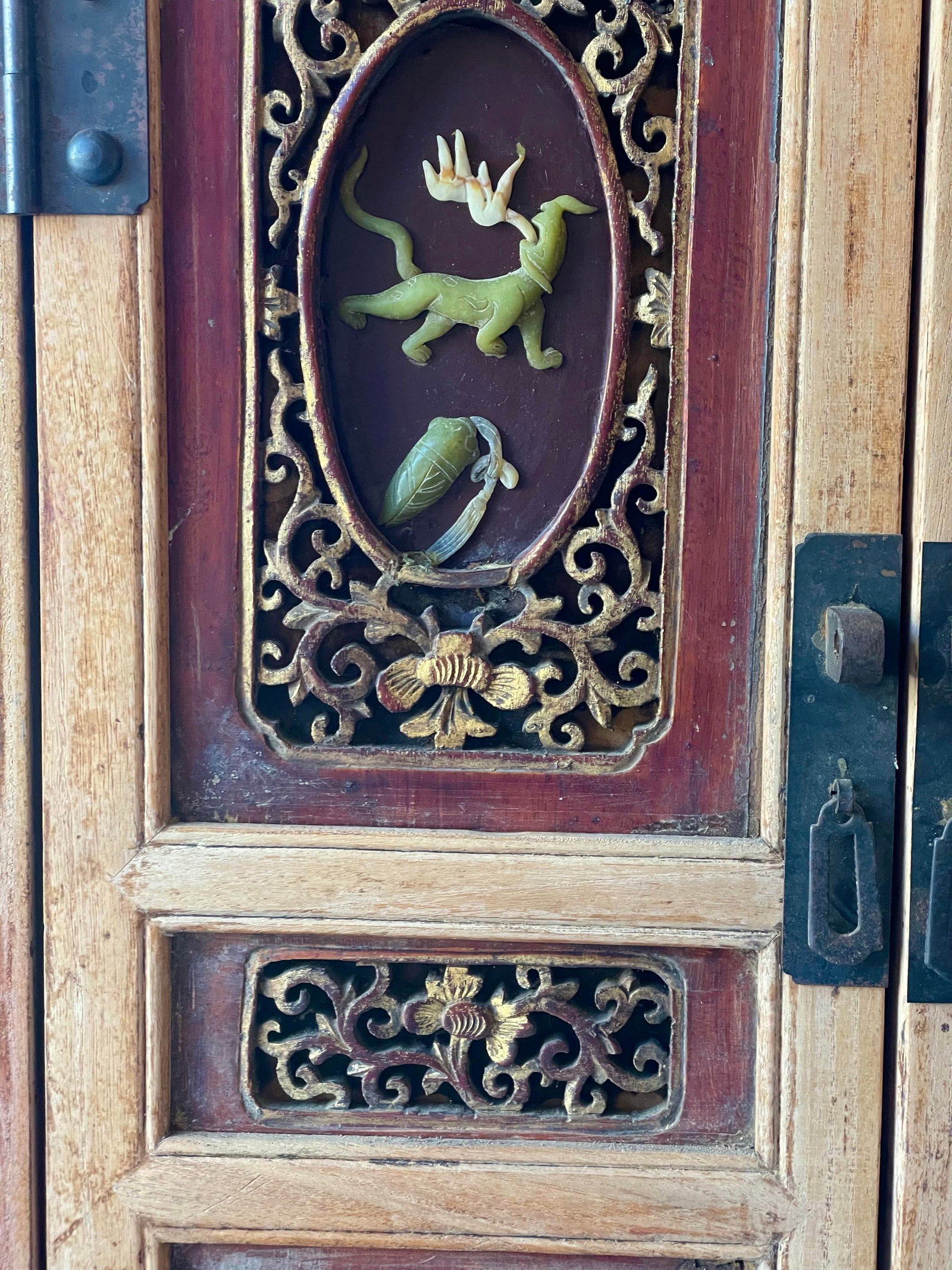 Mid 20th Century Asian Red Brown Sideboard/Cabinet Carved Wood Applied Hardstone Figural - 6