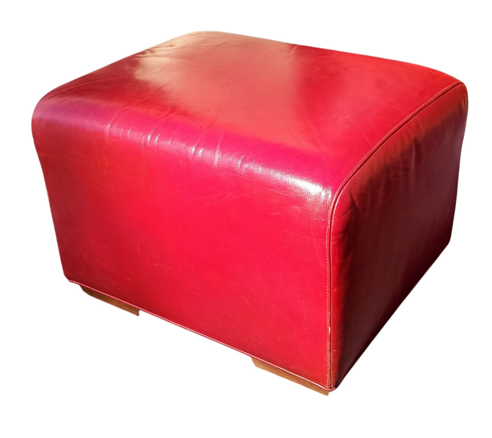 Experience a Timeless Comfort and Craftsmanship With These Vintage Club Chair & Ottoman. - 3