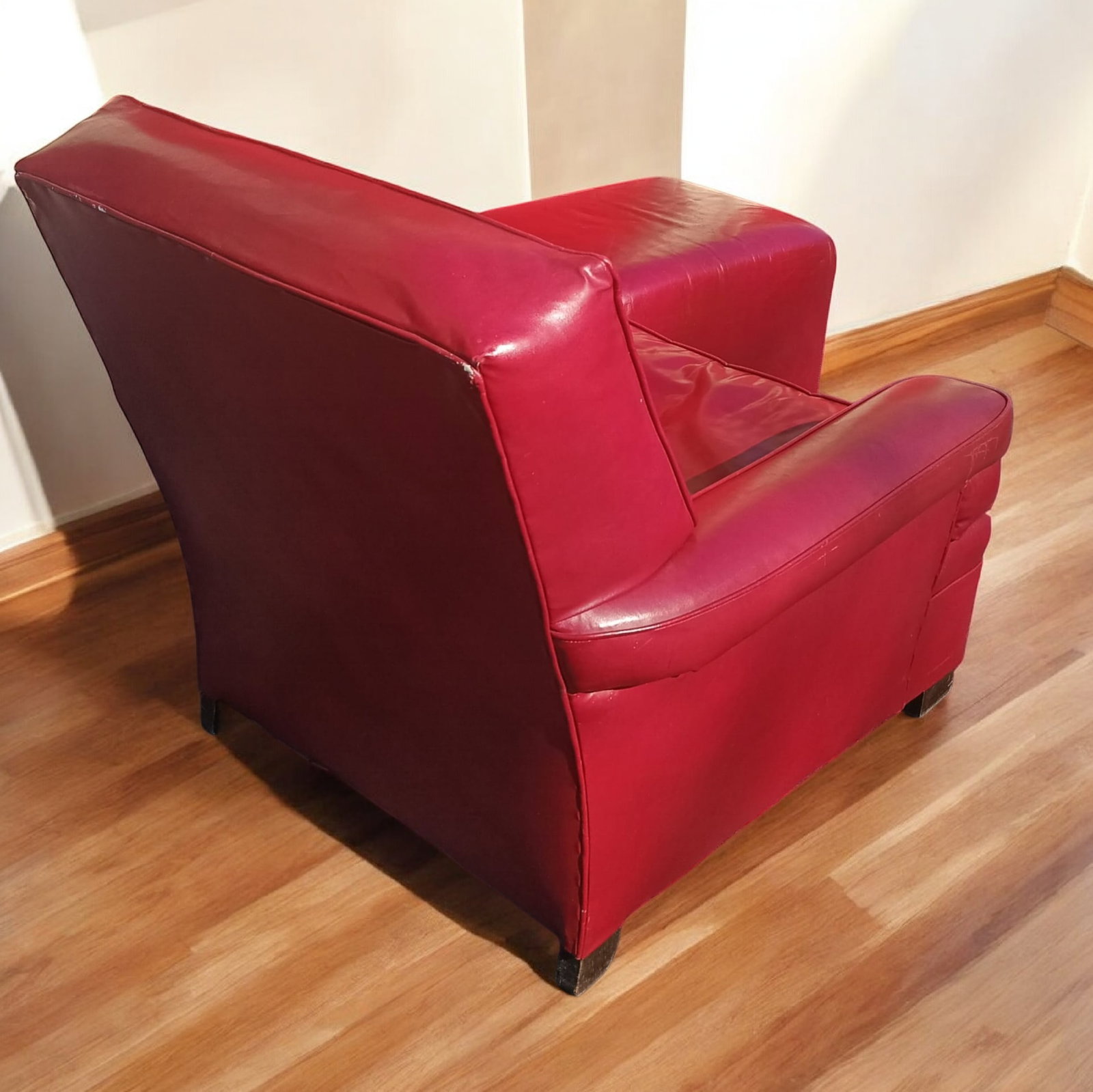 Experience a Timeless Comfort and Craftsmanship With These Vintage Club Chair & Ottoman. - 4