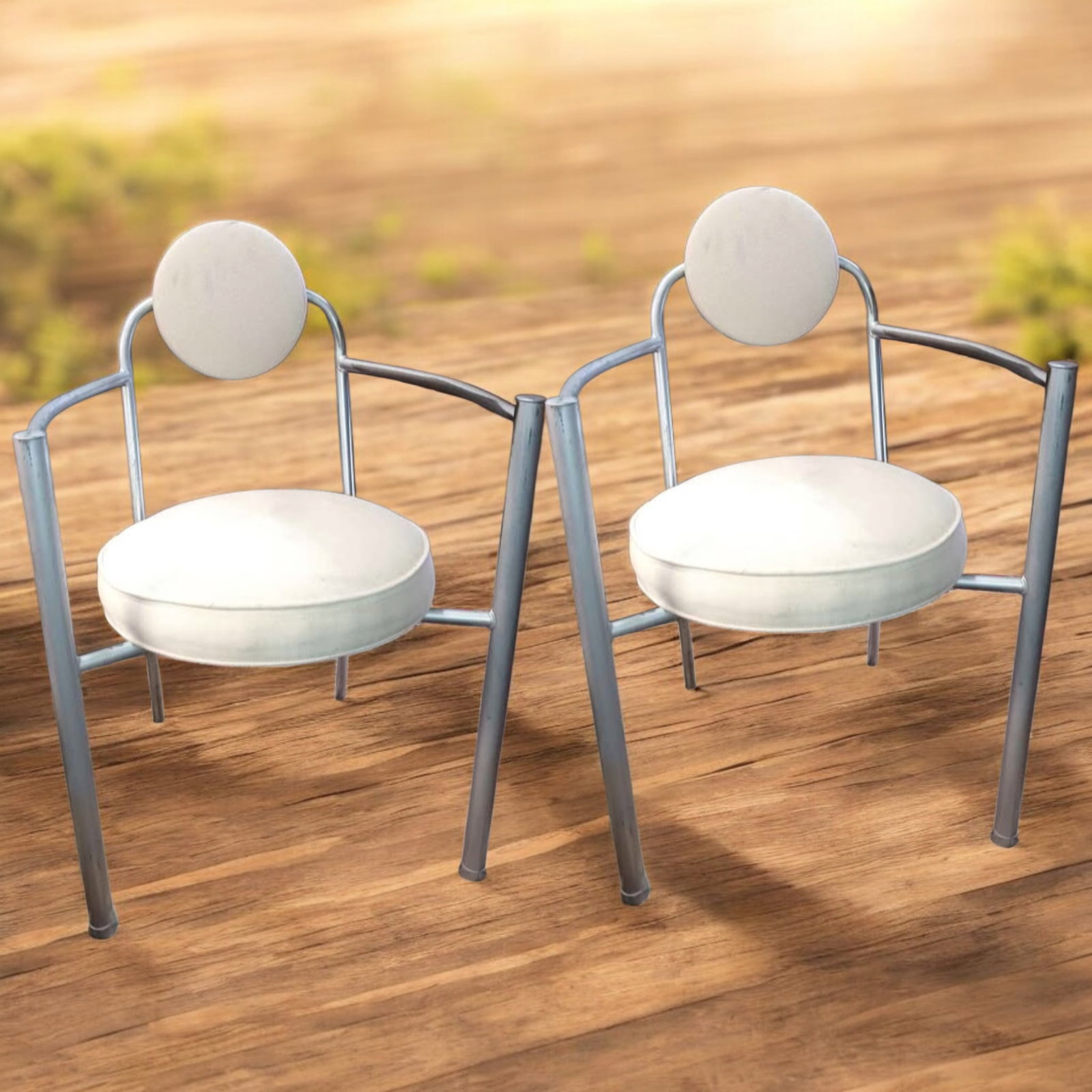 1970s White Circle Bistro Chairs - Set of 2 - 4