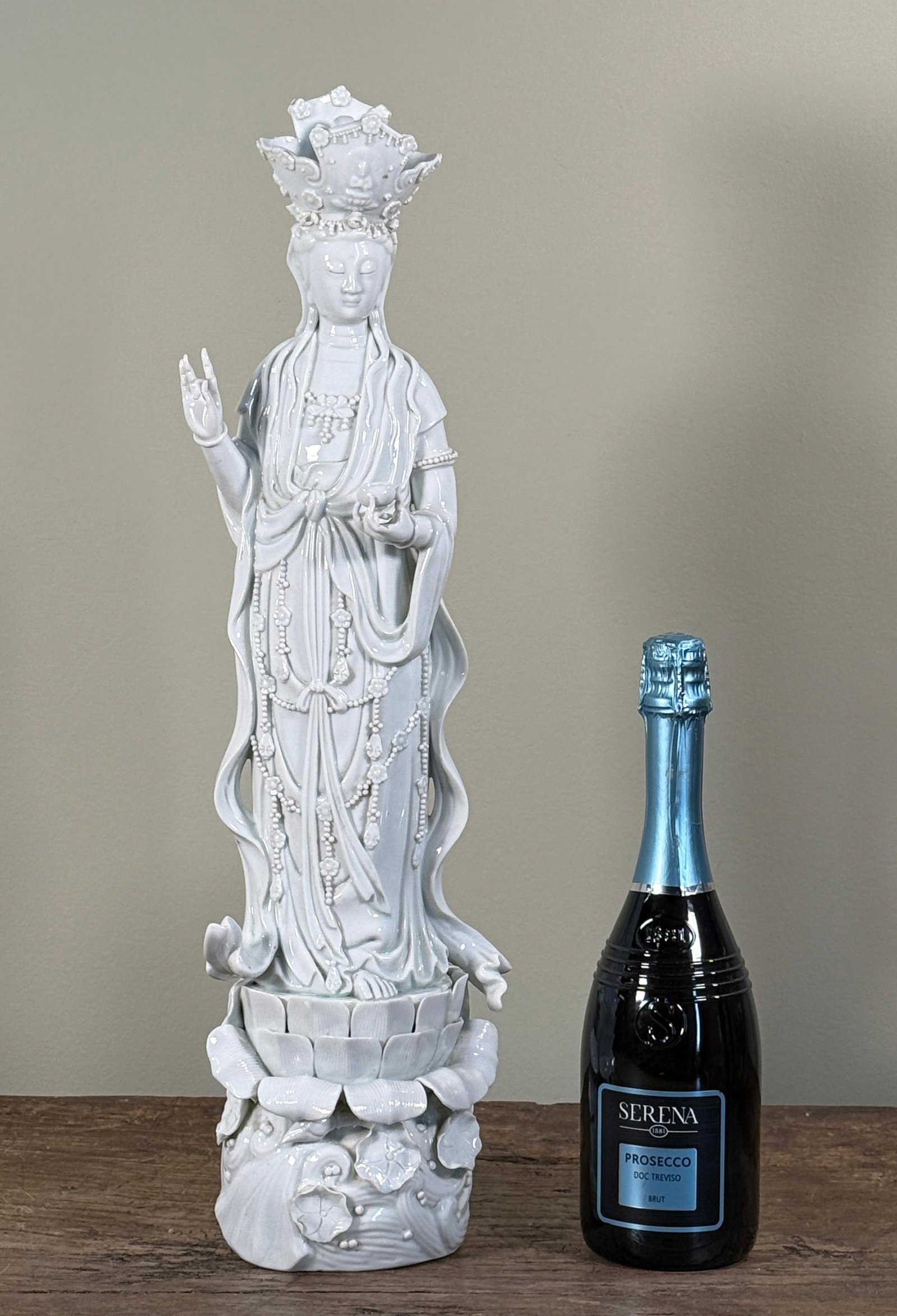 Vintage Chinese Blanc De Chine Guanyin Porcelain Deity Statue on Lotus Pedestal - 2