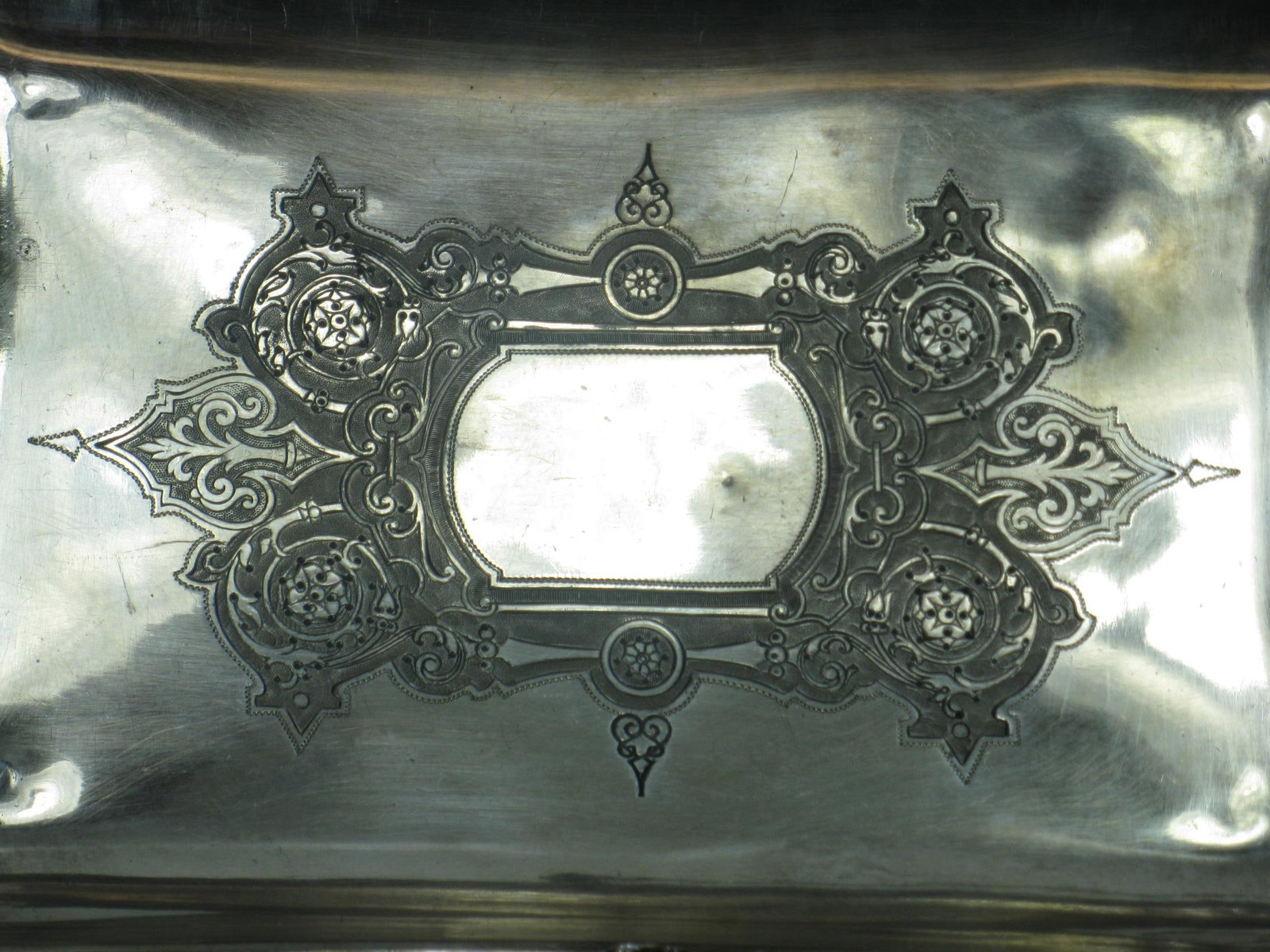 Silver-Plated Cake Basket With Soldiers & Hunt Motifs Wilcox Silverplate Co., Late 19th Century - 10