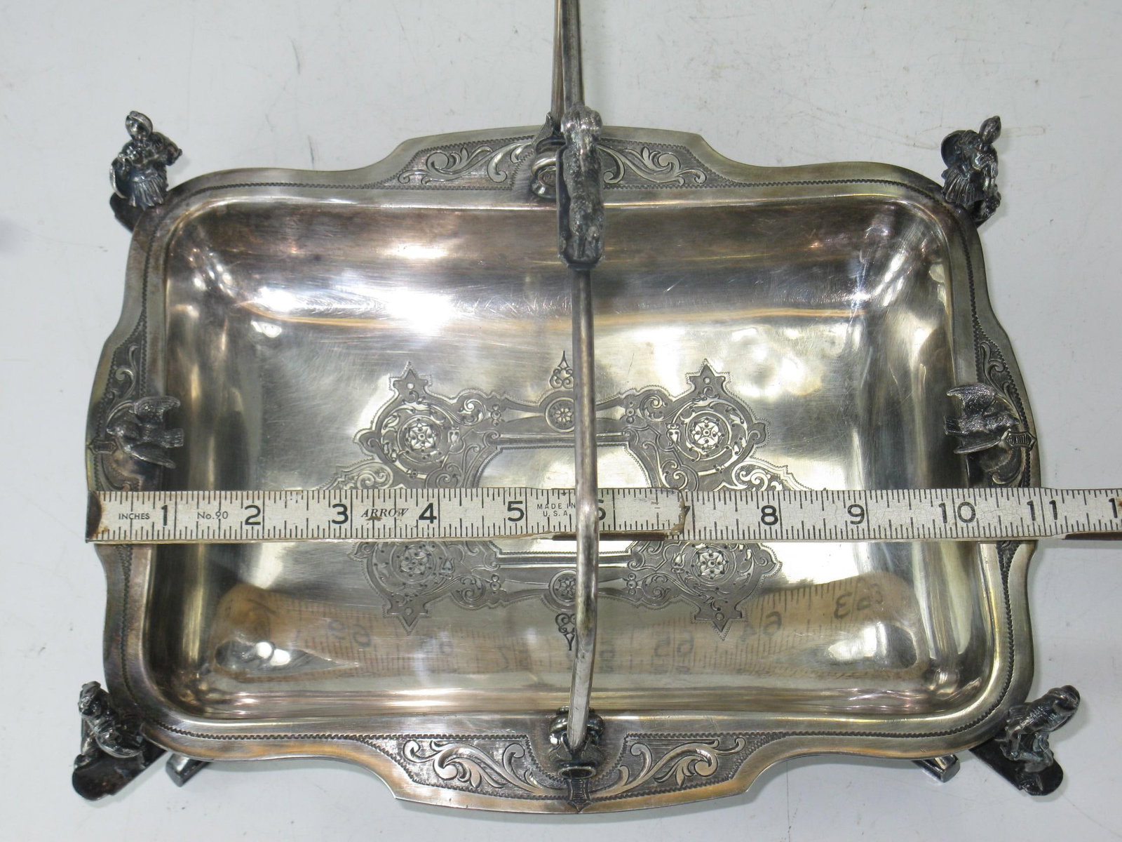 Silver-Plated Cake Basket With Soldiers & Hunt Motifs Wilcox Silverplate Co., Late 19th Century - 6