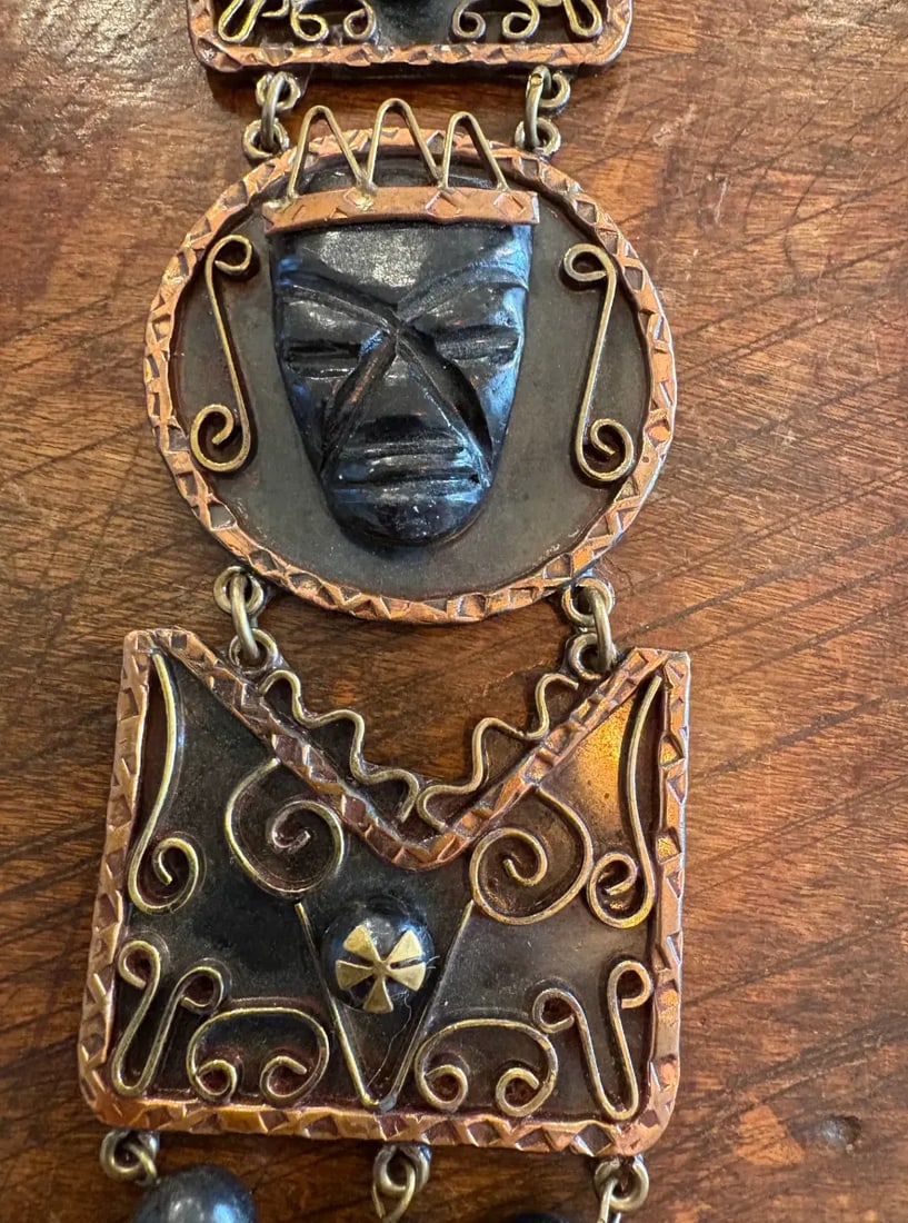 Vintage Aztec Carved Black Onyx, Brass, and Copper Necklace - 2