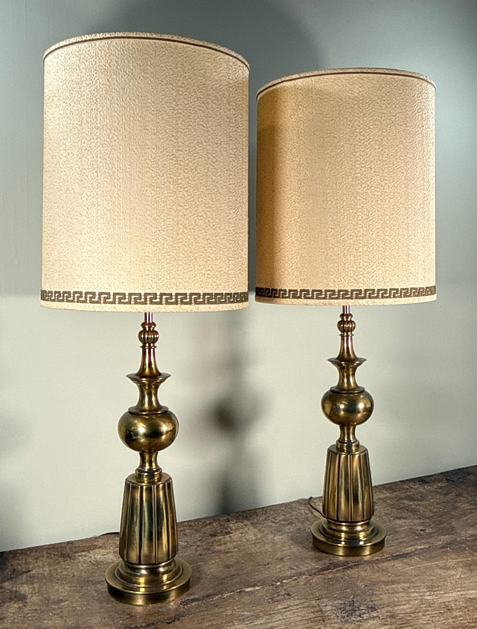 Stiffel Style Hollywood Regency Brass Table Lamps With Greek Key Shades - A Pair - 2