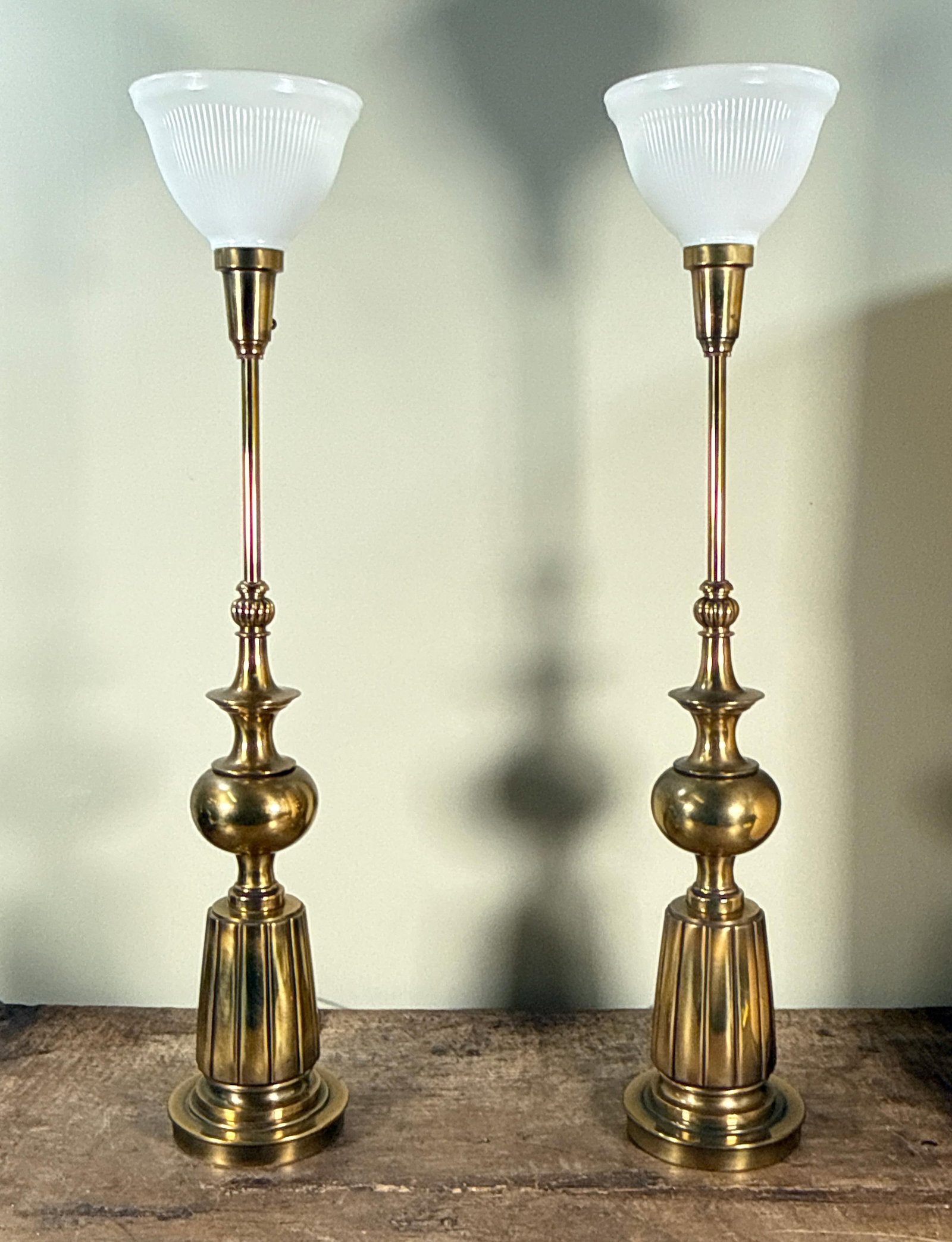 Stiffel Style Hollywood Regency Brass Table Lamps With Greek Key Shades - A Pair - 4