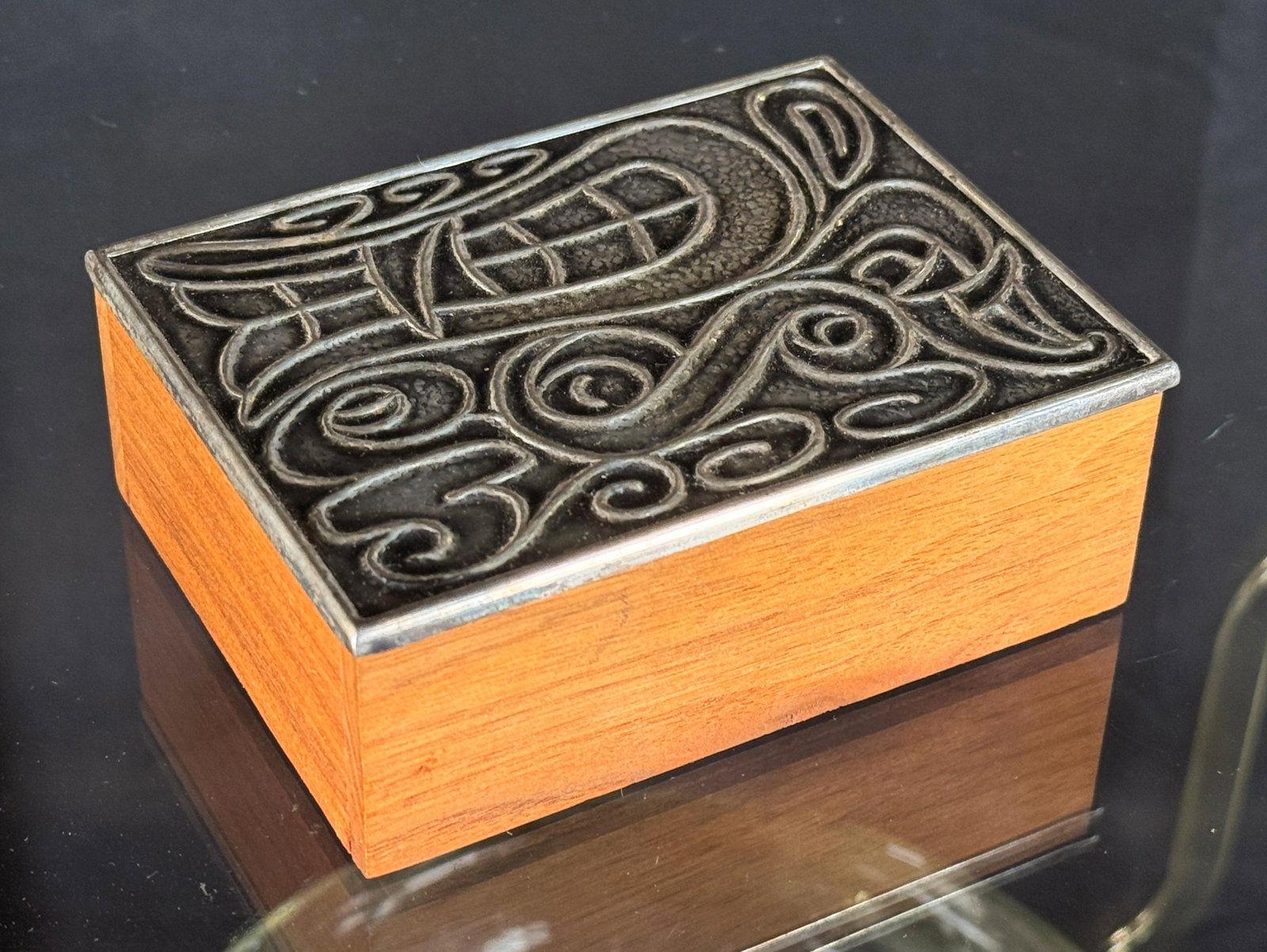 Vintage Napier Silverplate and Teak Lidded Box With Modernist Celtic Scroll Design, 1960s - 2