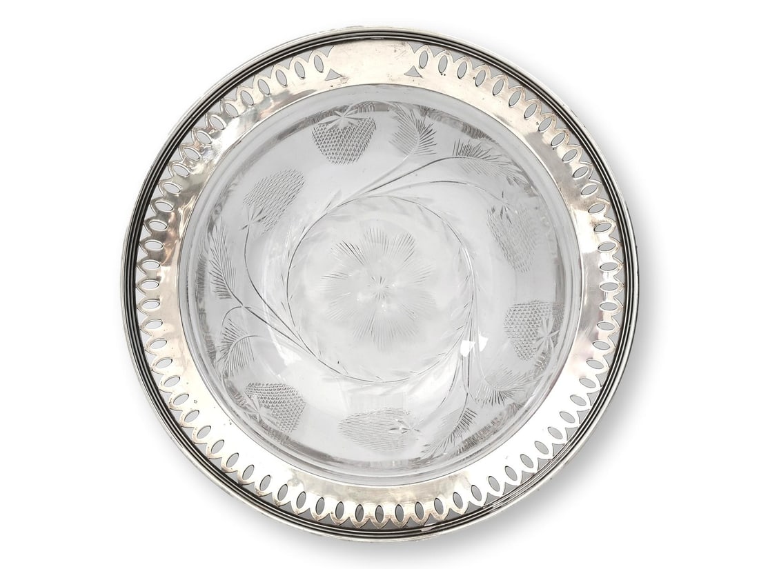 Early 20th Century Set of Six American Crystal Dessert Bowls With Sterling Silver Rims - 5