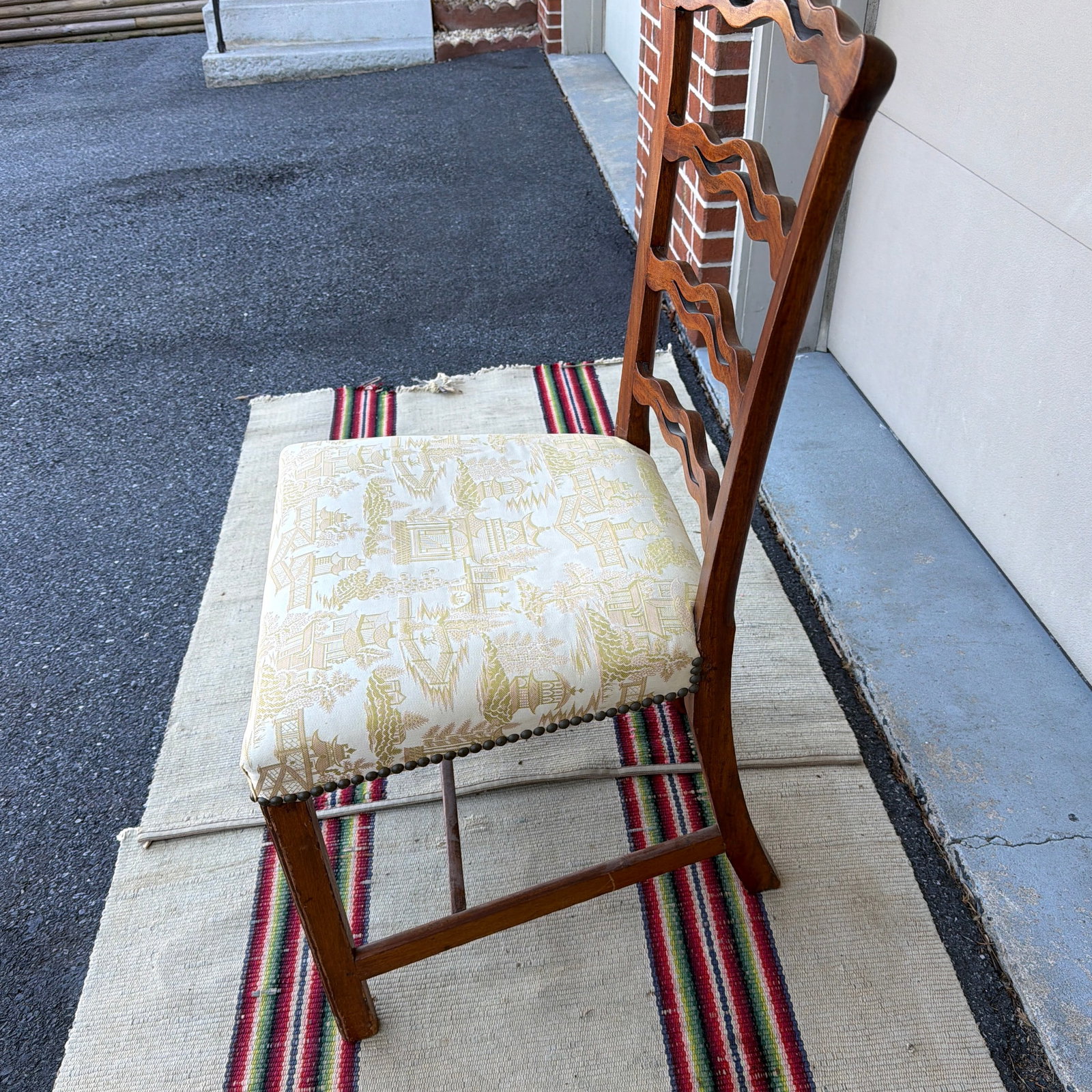 Antique Mahogany Chippendale Ribbon Back Side Chair, Massachusetts, Circa 1800 - 4