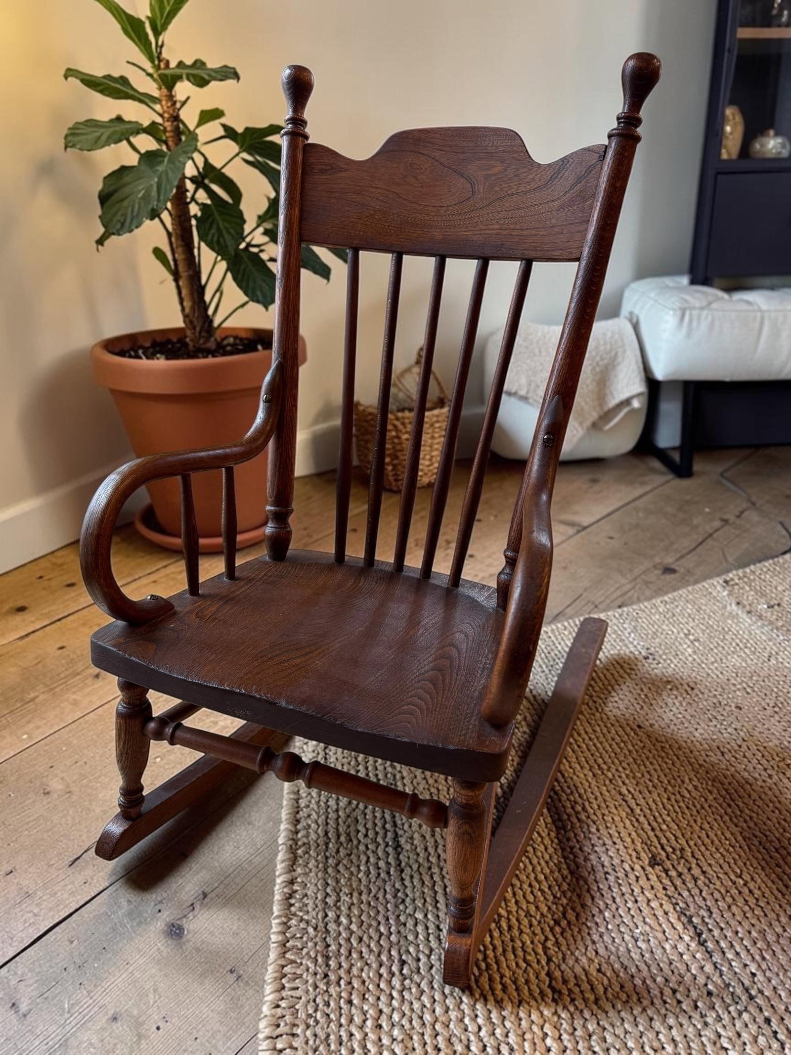 Antique Early American Oak Windsor Children's Rocker - 5