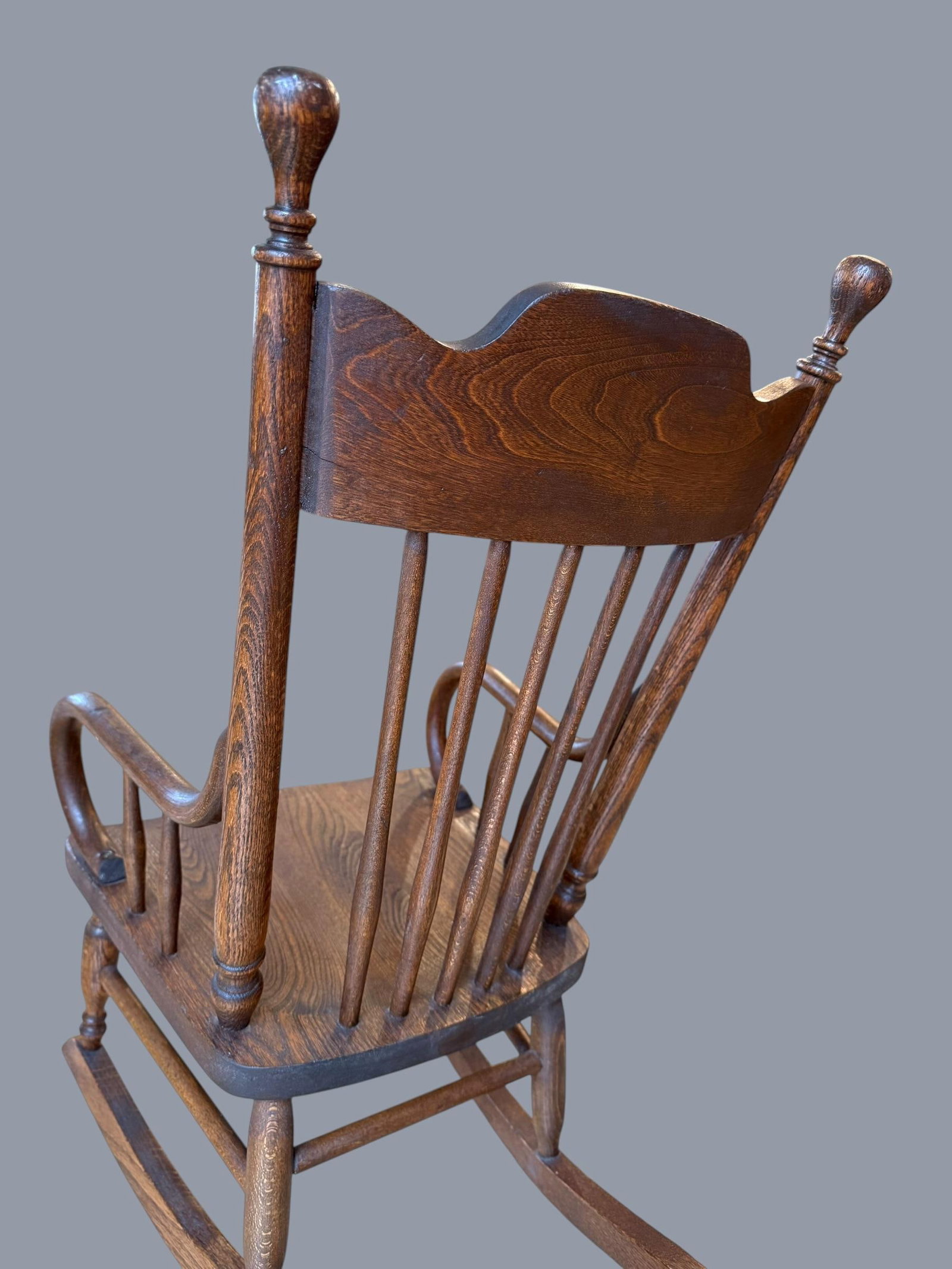 Antique Early American Oak Windsor Children's Rocker - 9
