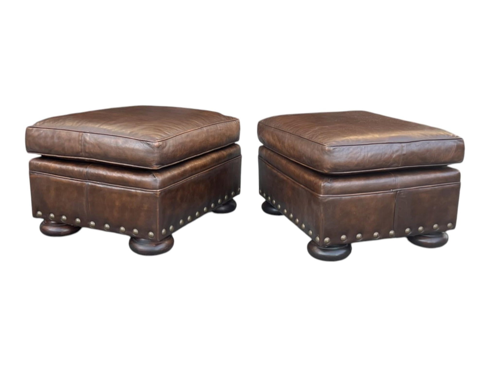 1960s Classic Pair of Brown Leather Ottomans With Brass Nailhead Trim - 10