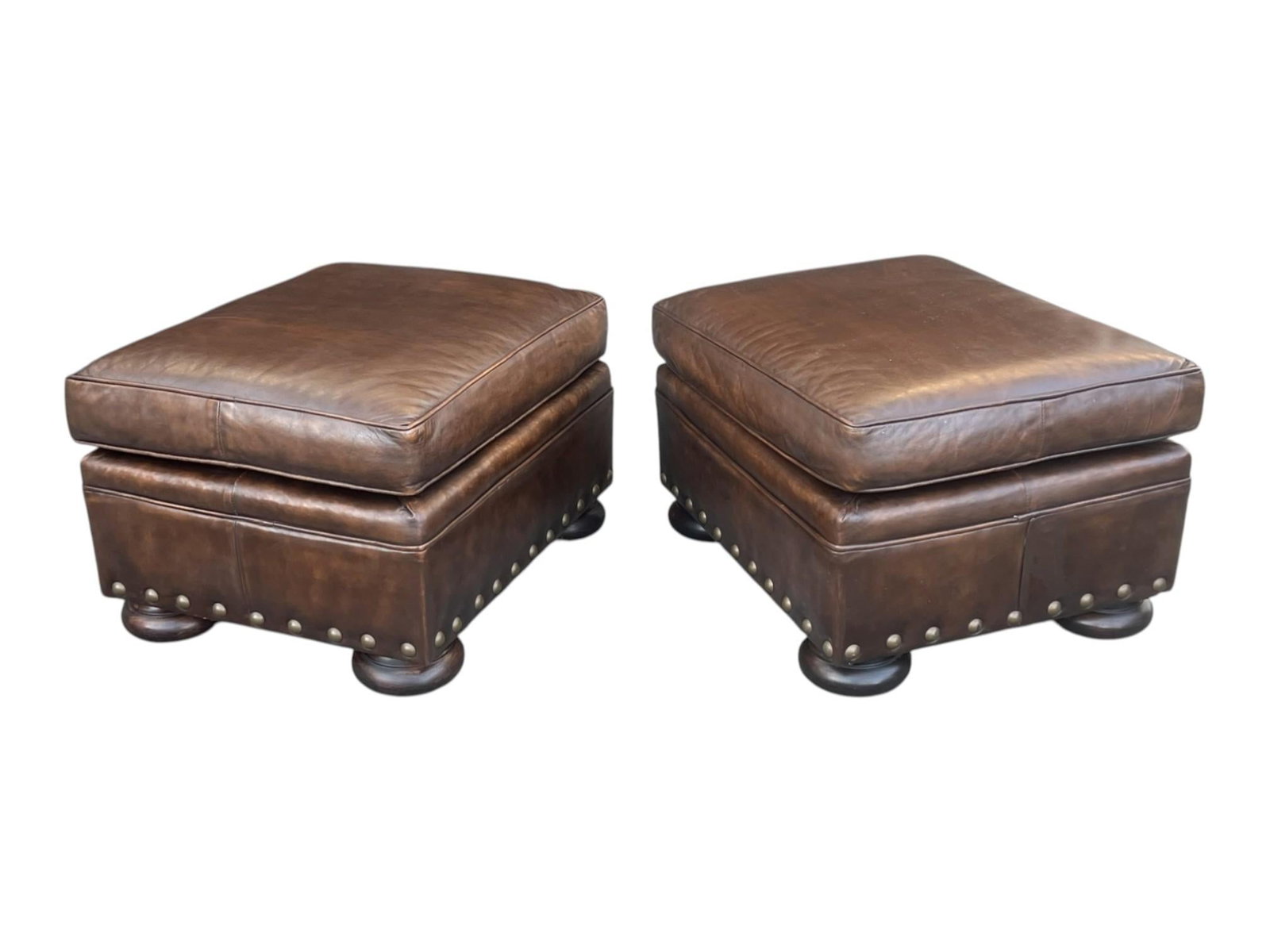 1960s Classic Pair of Brown Leather Ottomans With Brass Nailhead Trim - 8