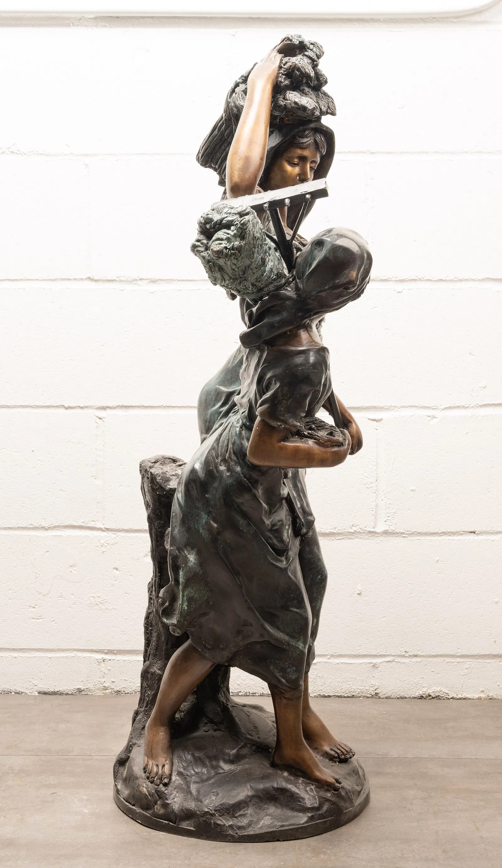 Large Antique French Bronze Sculpture "Return From the Harvest" Attributed to Mathurin Moreau - 6