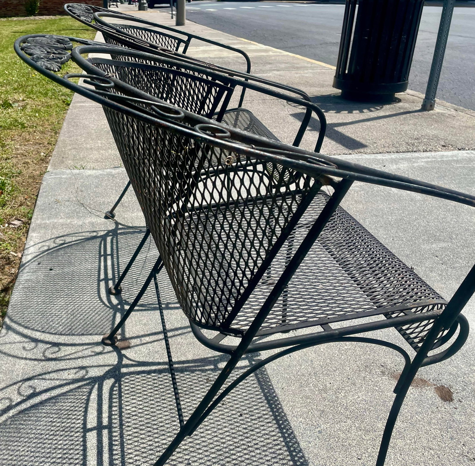 Mid 20th Century Russell Woodard Grapevine Barrel Back Wrought Iron Grape Pair of Chairs - 3