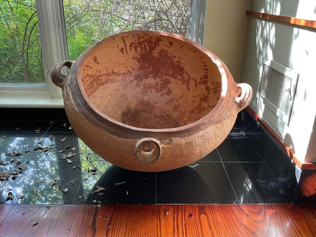 Large Antique Terracotta Vessel With Spout & Handles - 2