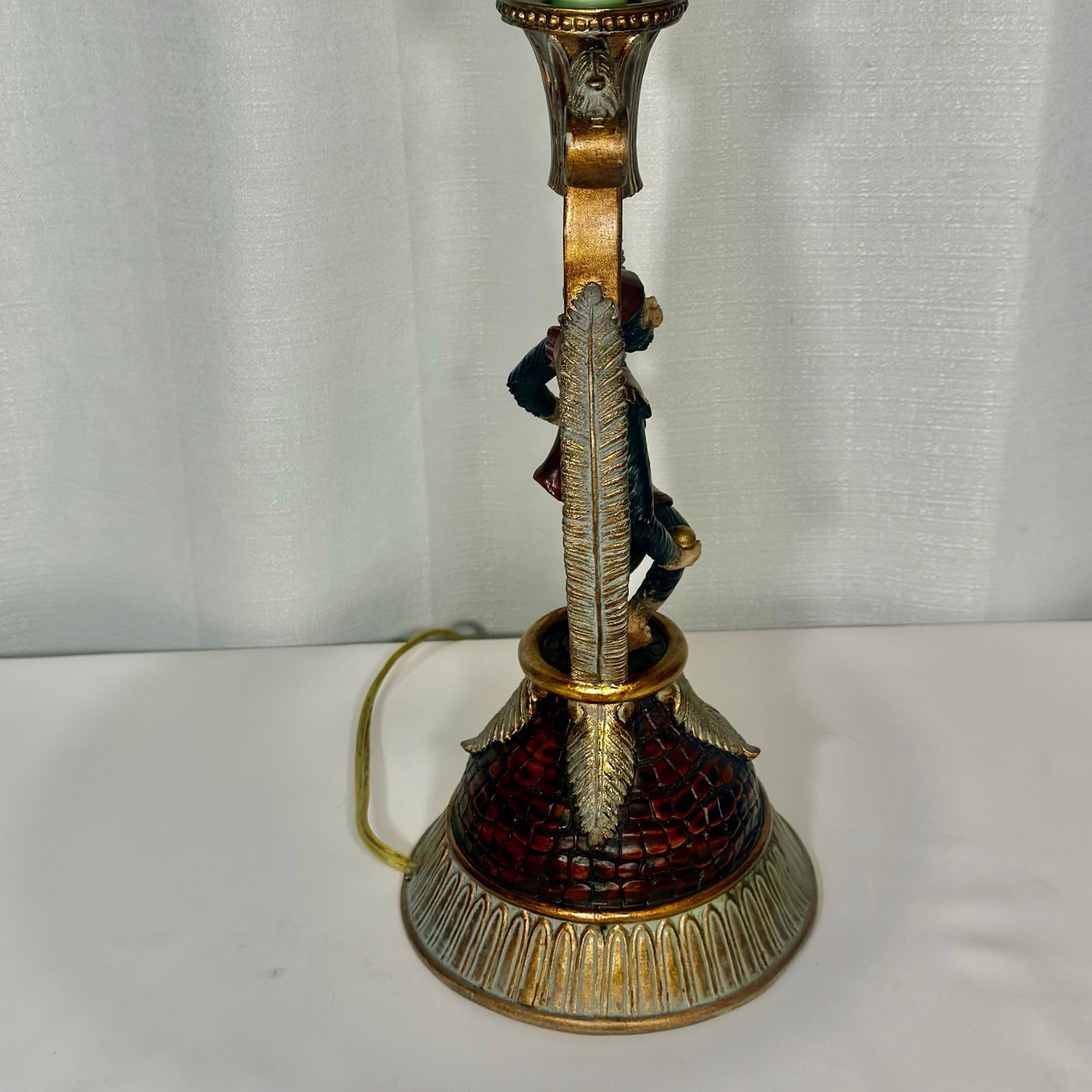 Vintage Hollywood Regency Singerie Bell Hop Monkey Table Lamp - 9