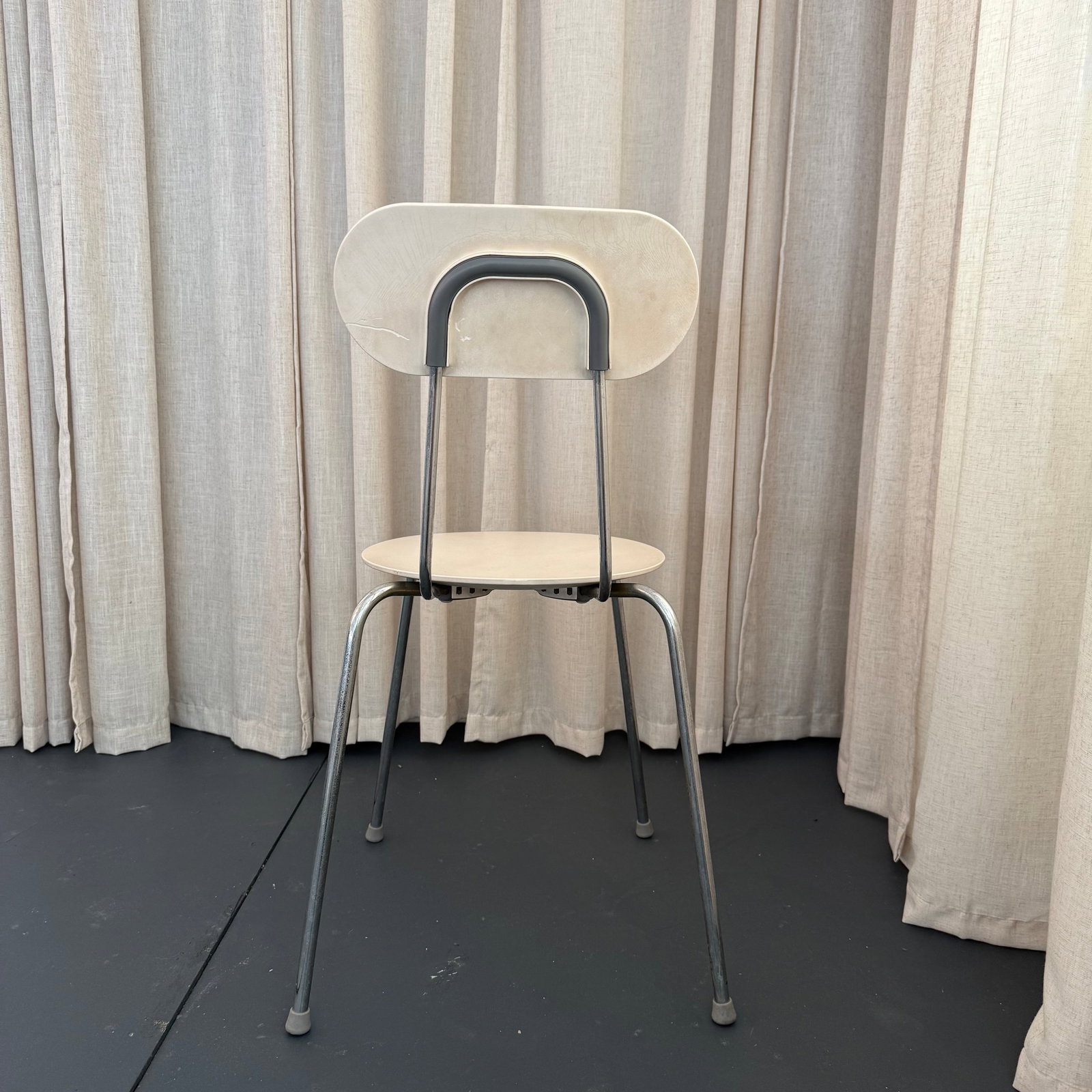 Vintage White Magis Mariolina Dining Chair by Enzo Mari - 5