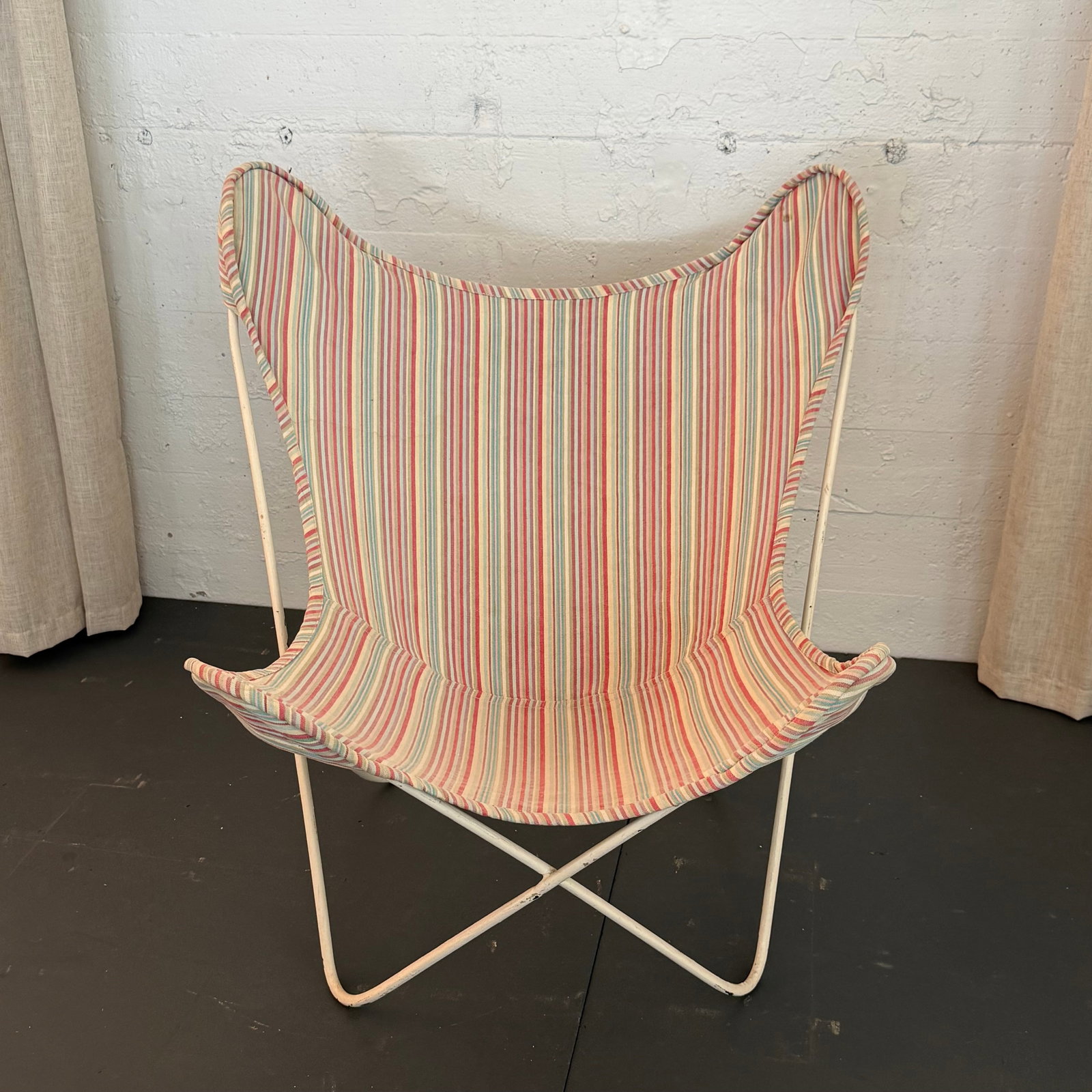 Mid-Century Modern BKF Butterfly Chair Attributed to Jorge Ferrari-Hardoy for Knoll - 4