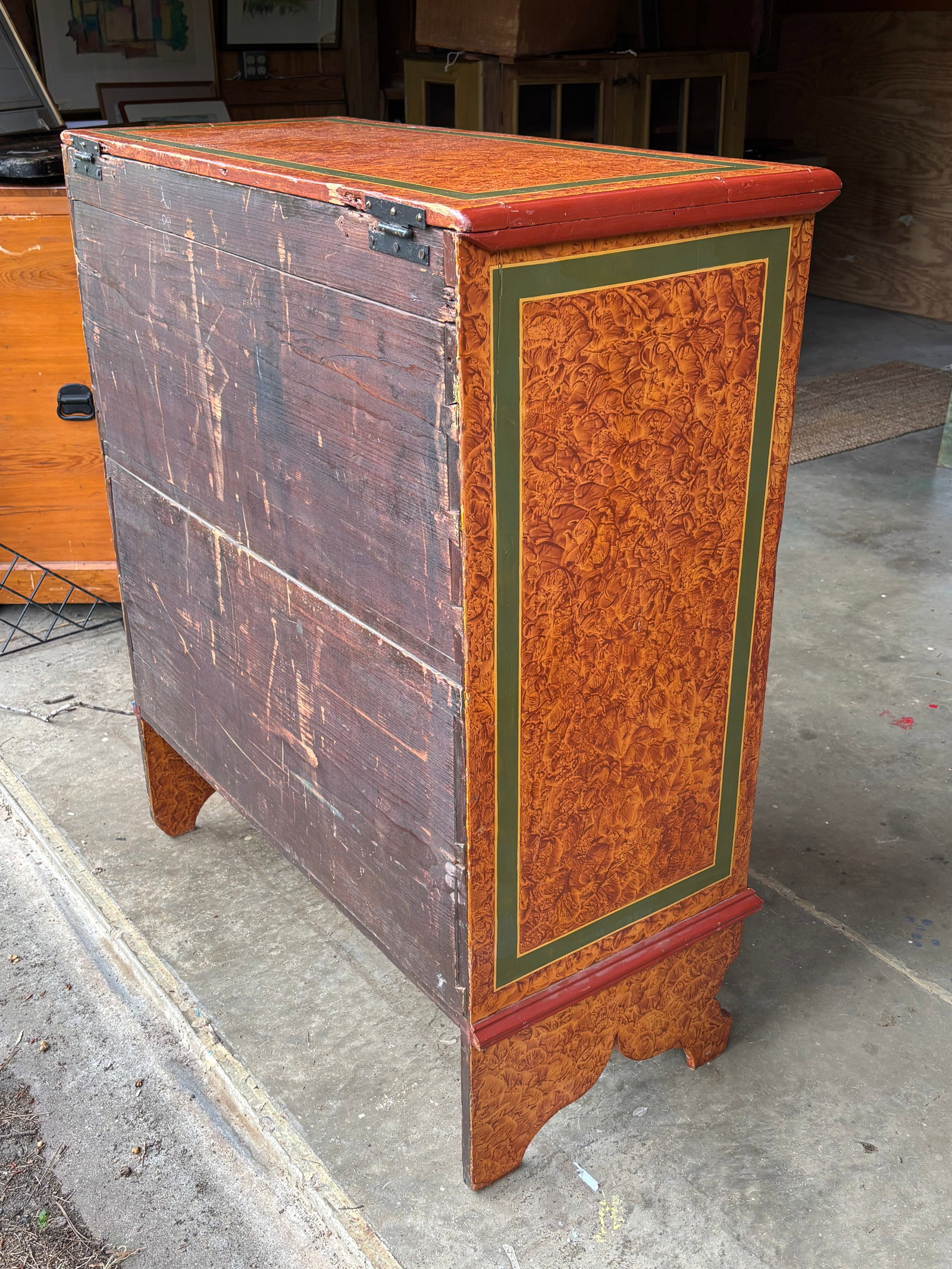 19th C. American Artisan Painted Mule Chest of Drawers - 14