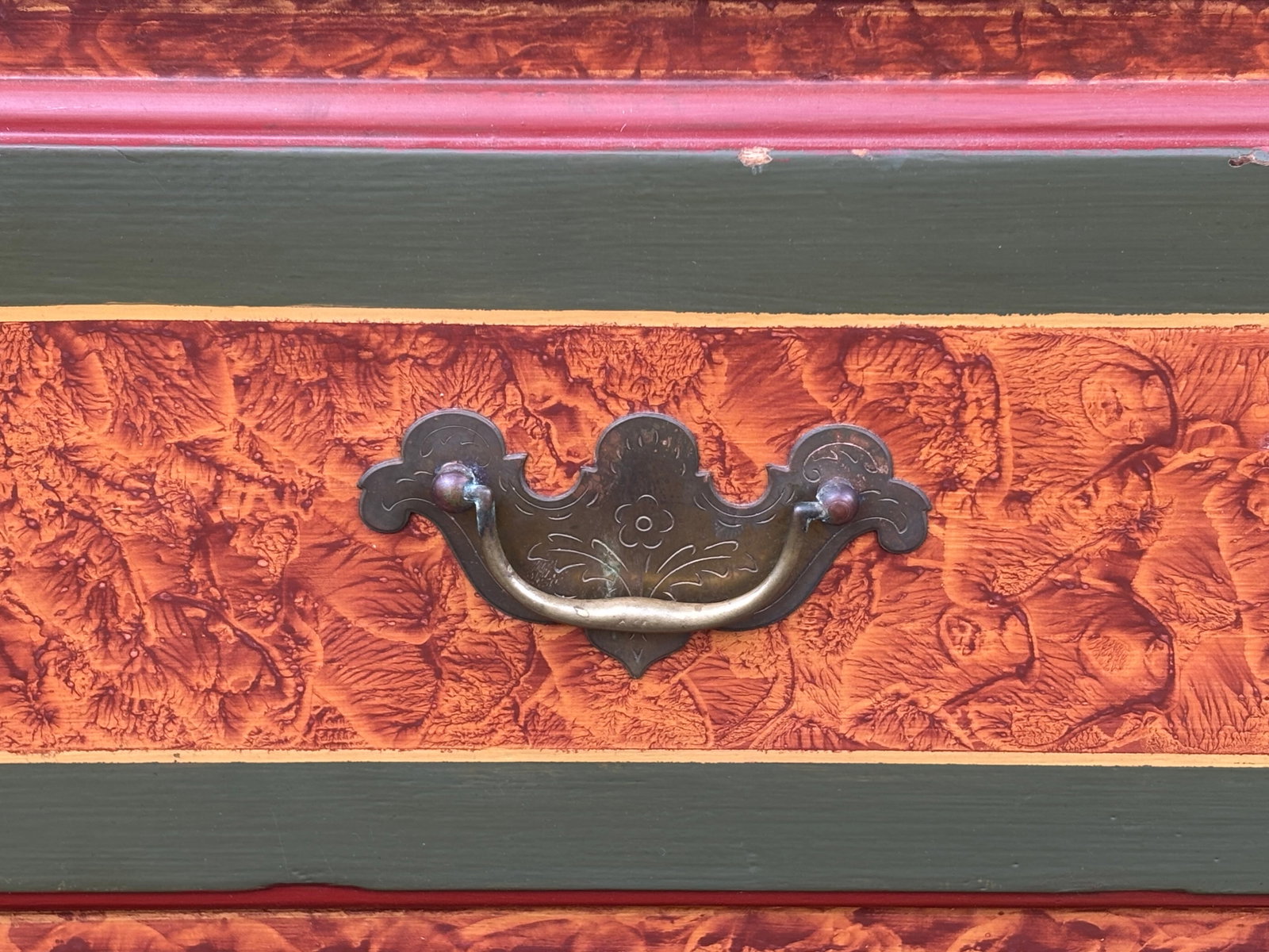 19th C. American Artisan Painted Mule Chest of Drawers - 18
