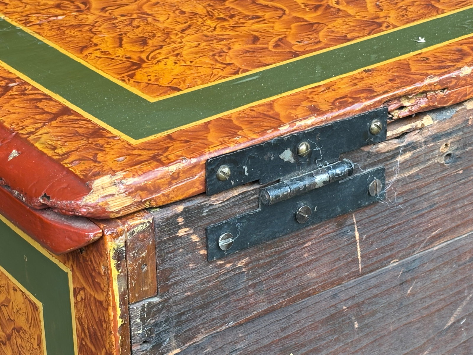 19th C. American Artisan Painted Mule Chest of Drawers - 8