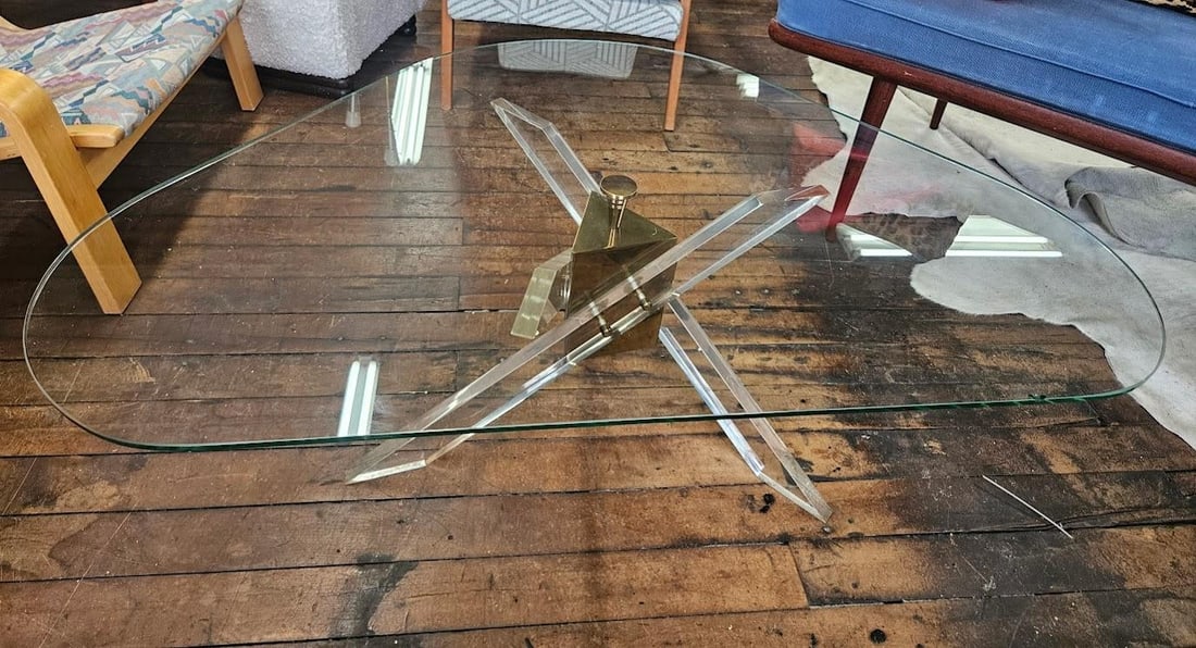 Mid Century Coffee Table With Angled Brass and Lucite Base With Triangle Glass Top - 2