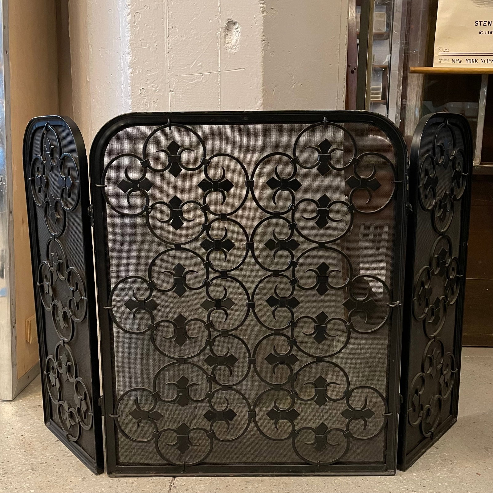 Mid 20th Century Hollywood Regency Scrolled Iron and Mesh Trifold Fireplace Screen - 2