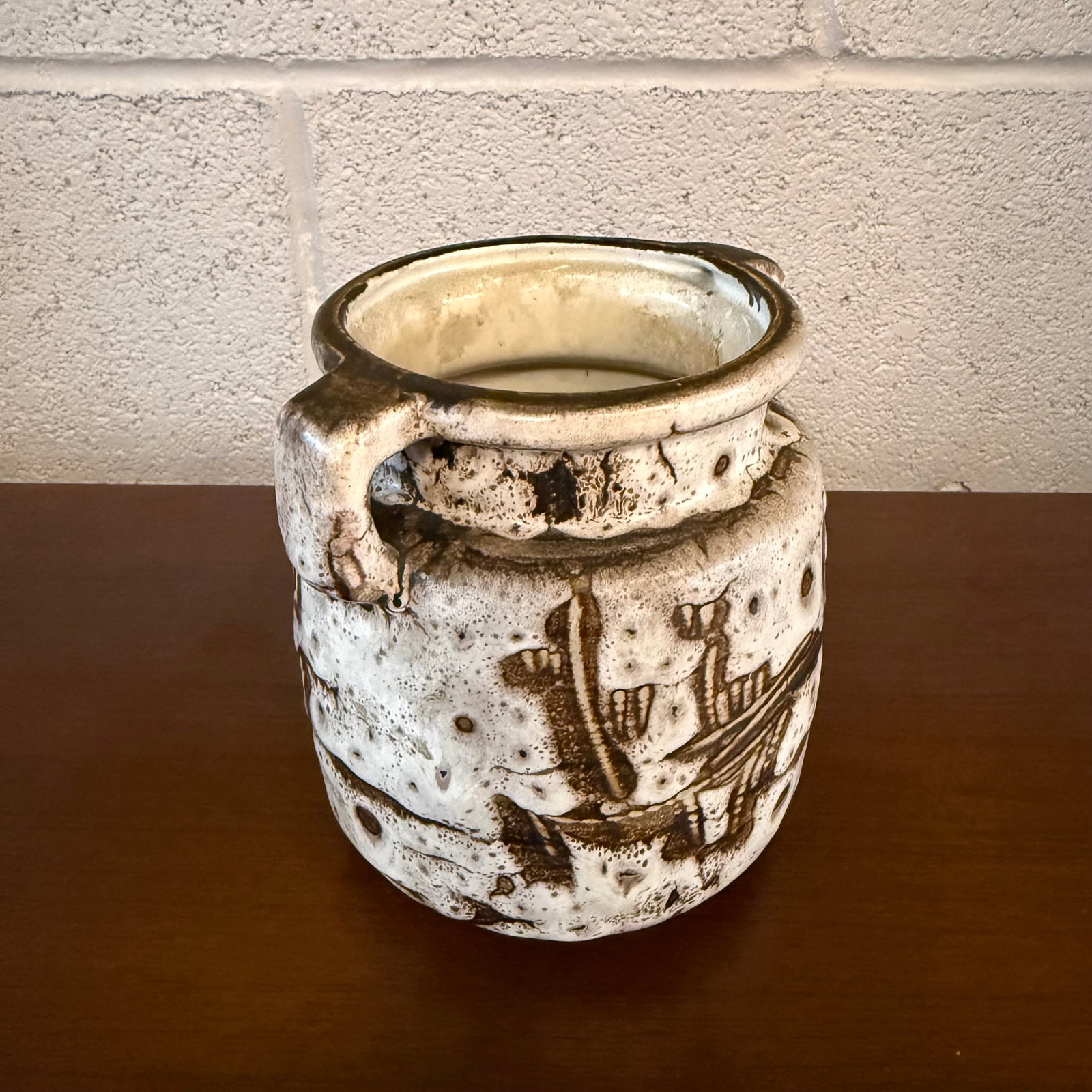 Mid 20th Century Brutalist Japanese Handled Art Pottery Vase - 5