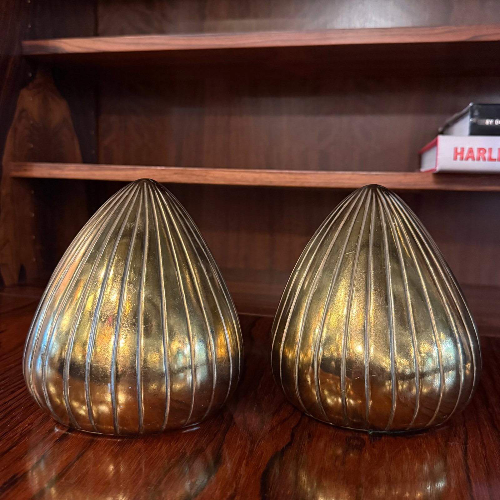 1960s Pair of Brass Teardrop Bookends by Ben Seibel for Jenfred Ware - 2