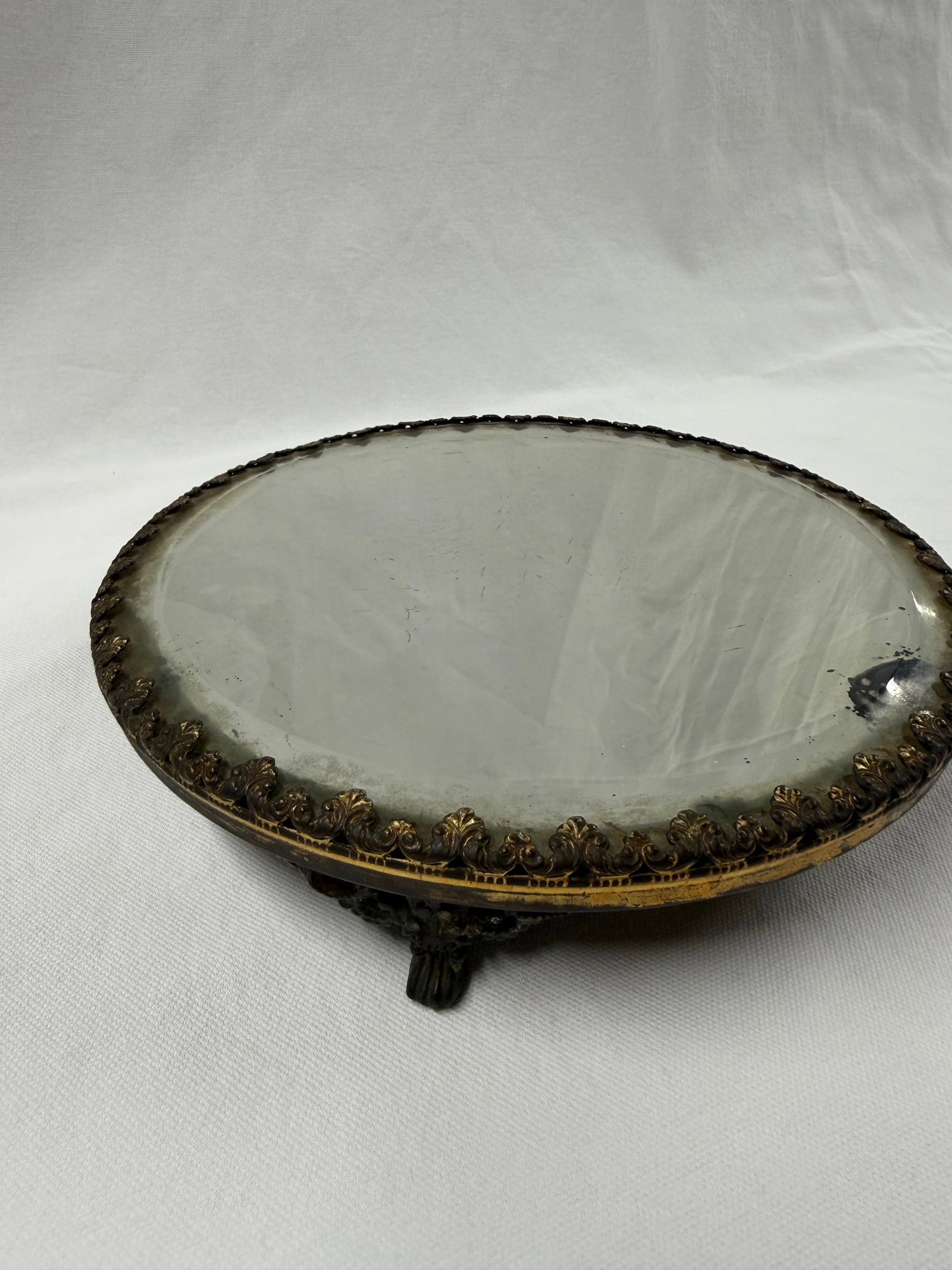 Antique Beveled Mirror Plateau Late 19th Century With Ornate Feet - 2