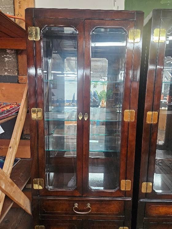 American of Martinsville Chinoiserie Asian-Style Curio Display Cabinet - 7